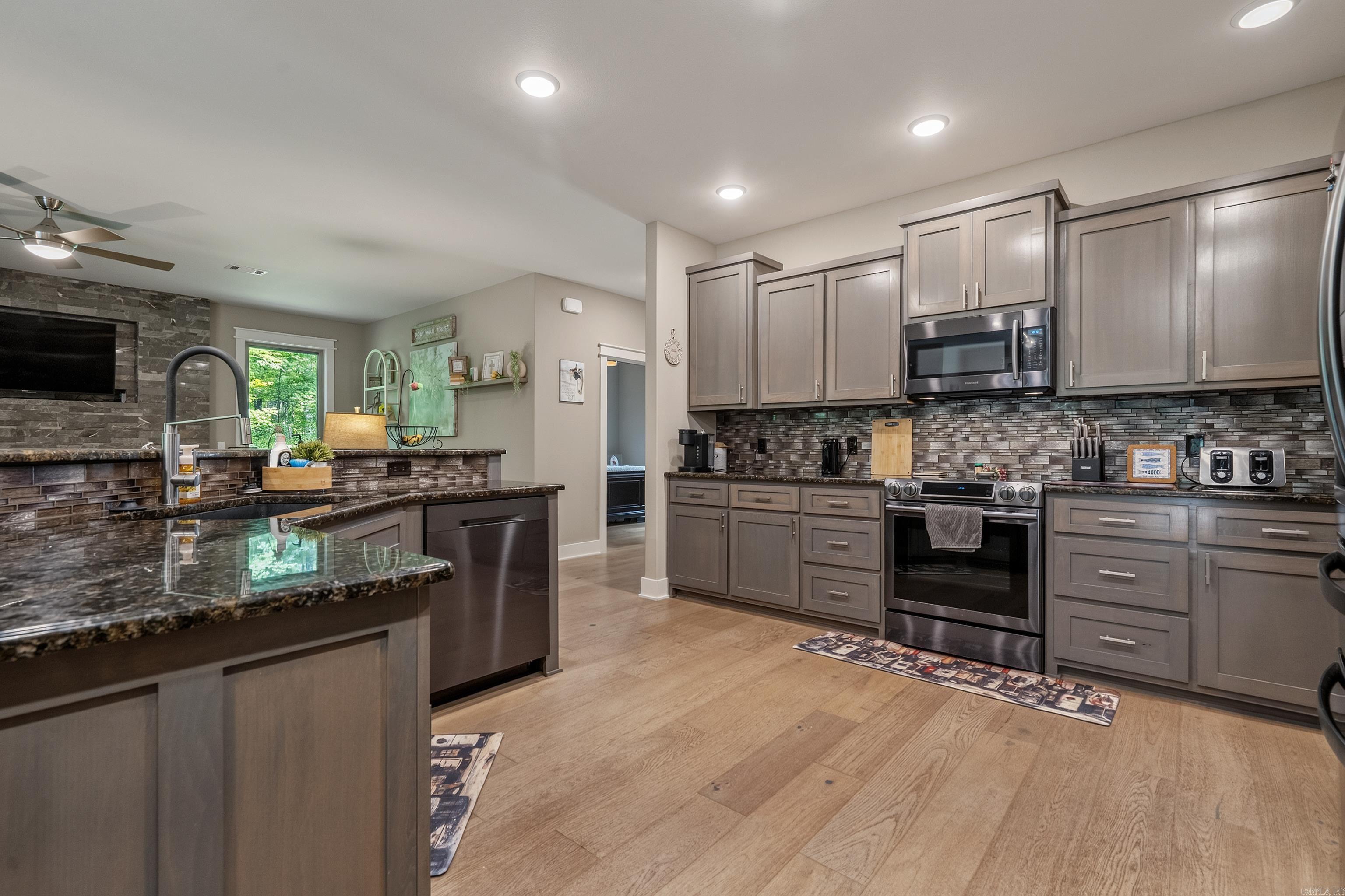 9 Fenix  Hot Springs Village, AR