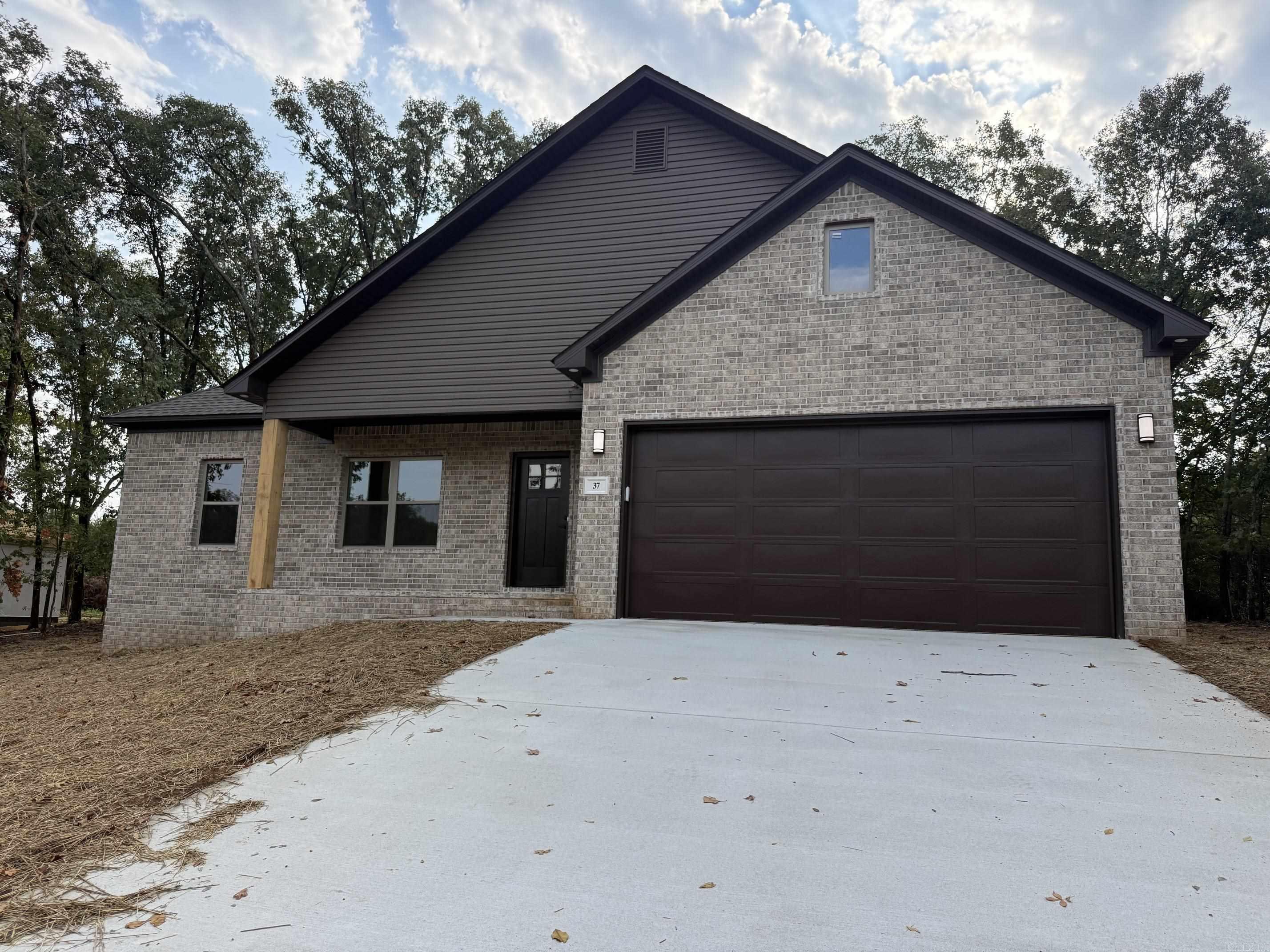 37 Summer Sky Drive  Greenbrier, AR