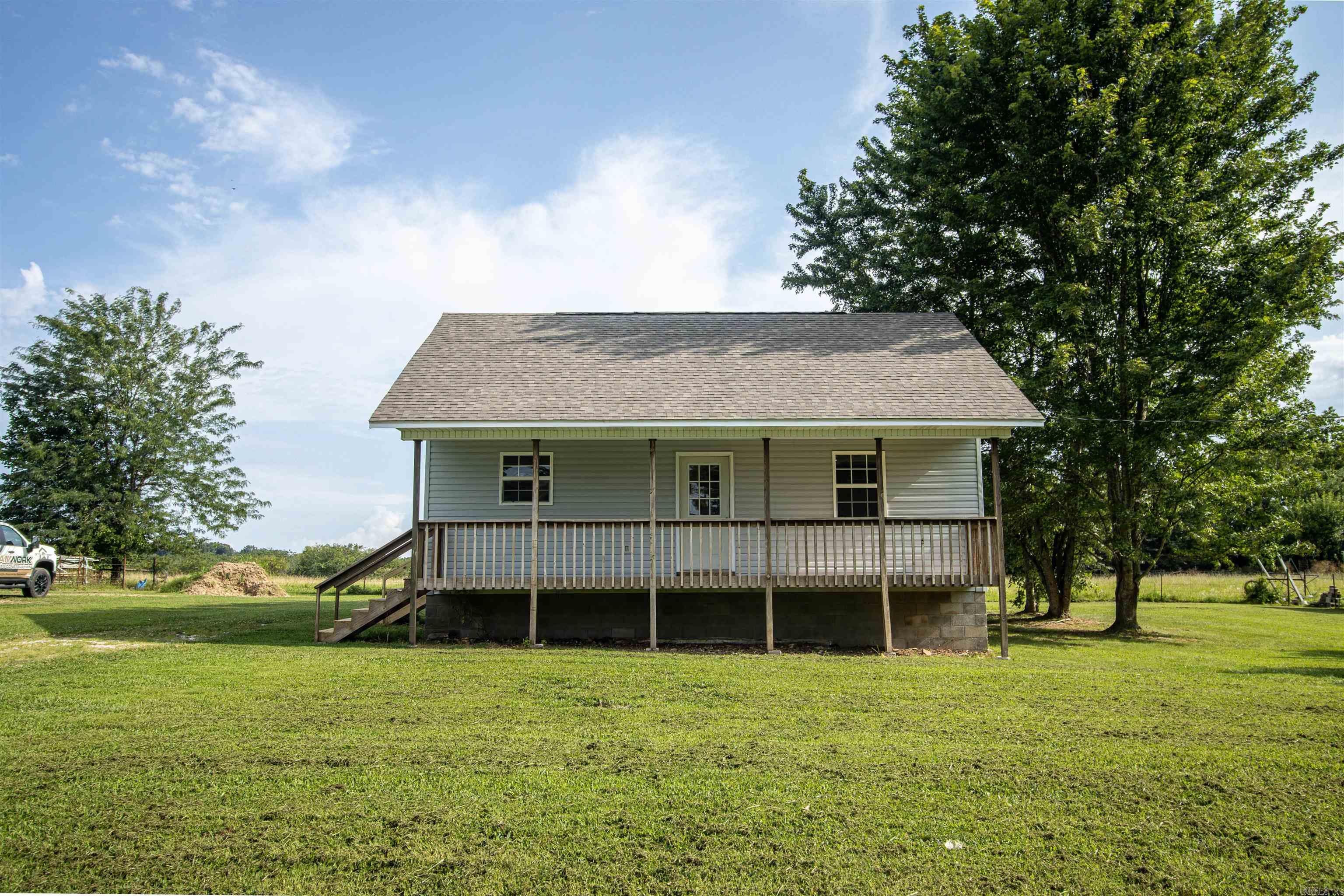84 Nochols  Western Grove, AR
