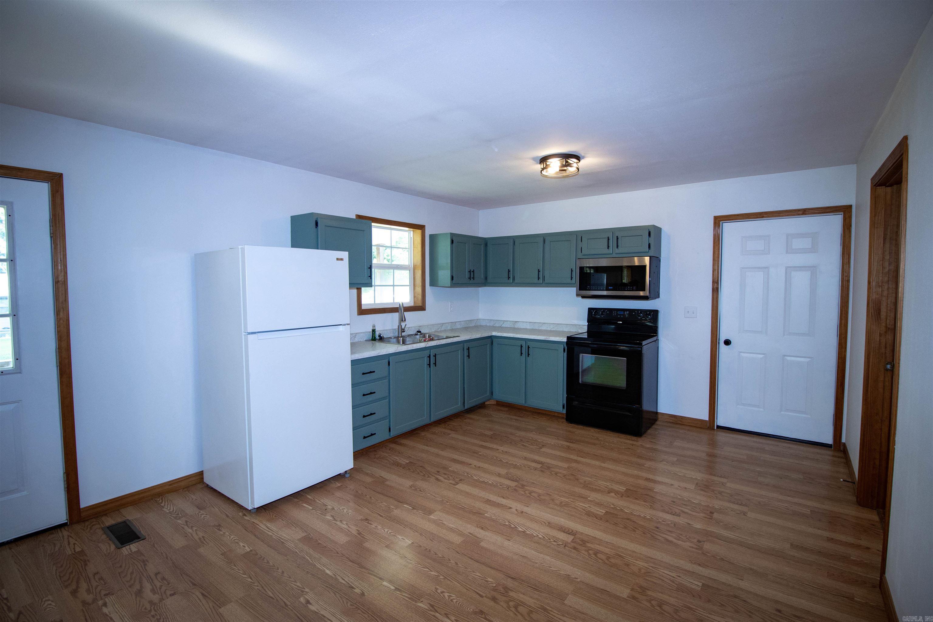 84 Nochols  Western Grove, AR