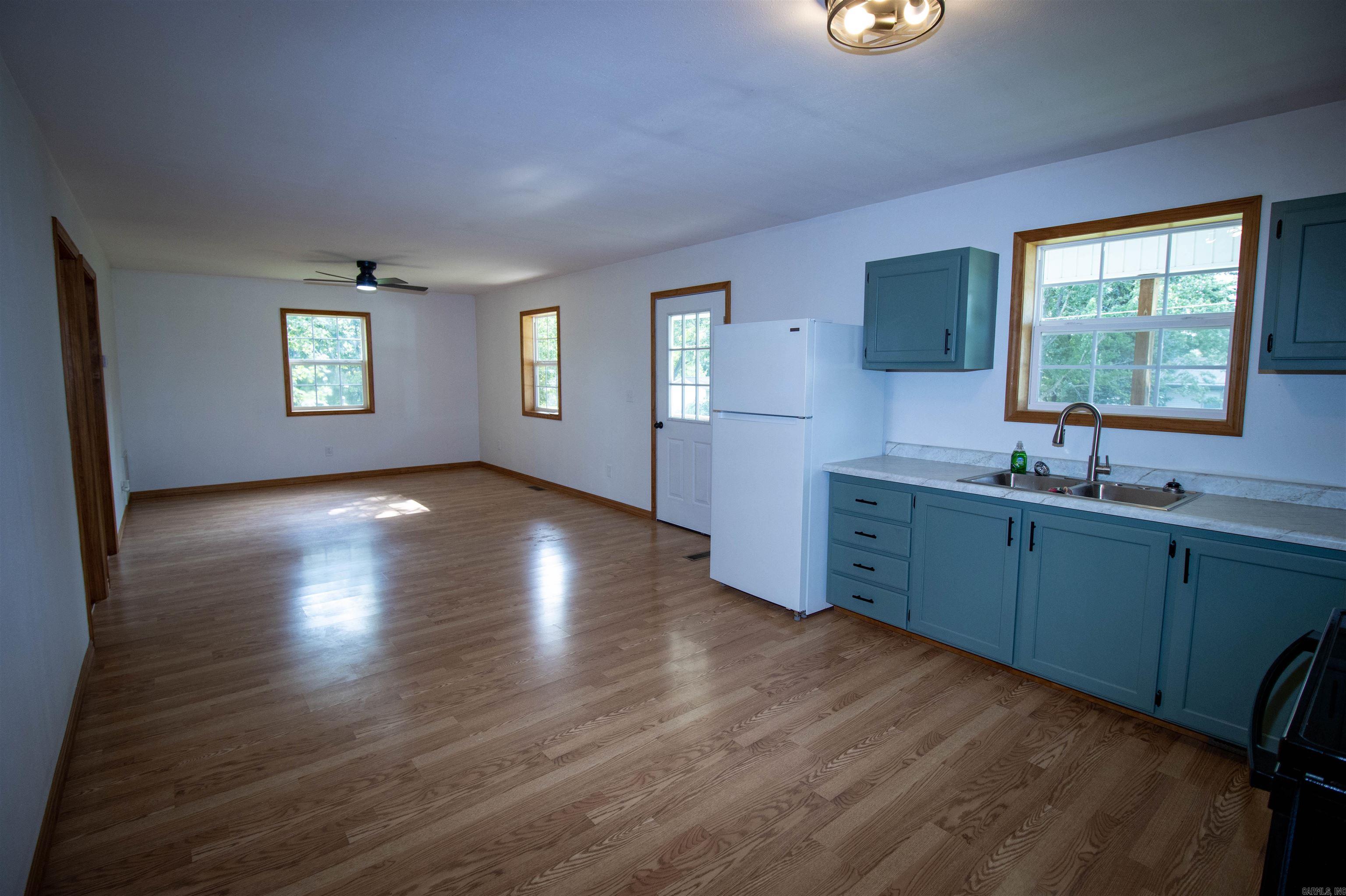 84 Nochols  Western Grove, AR