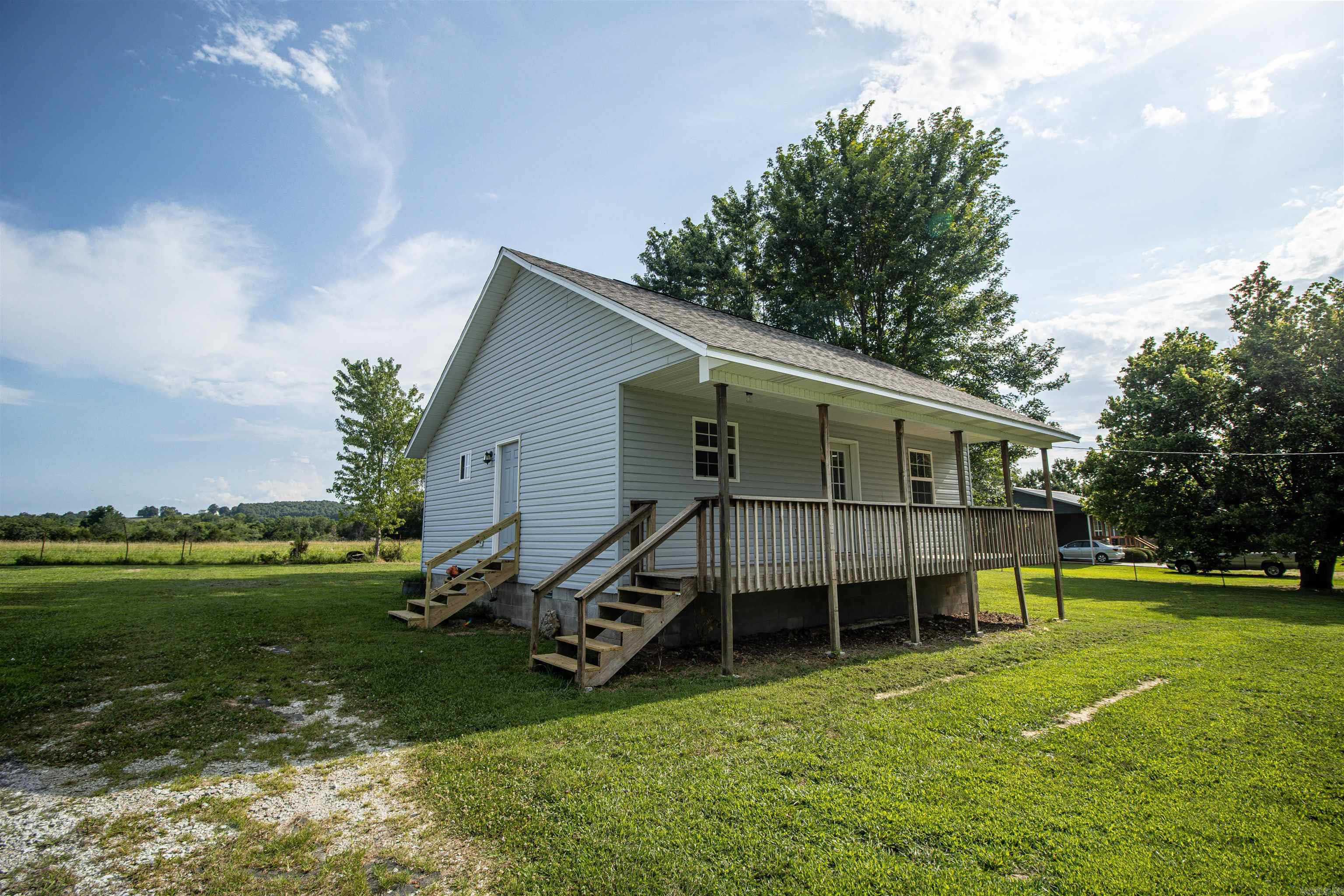 84 Nochols  Western Grove, AR