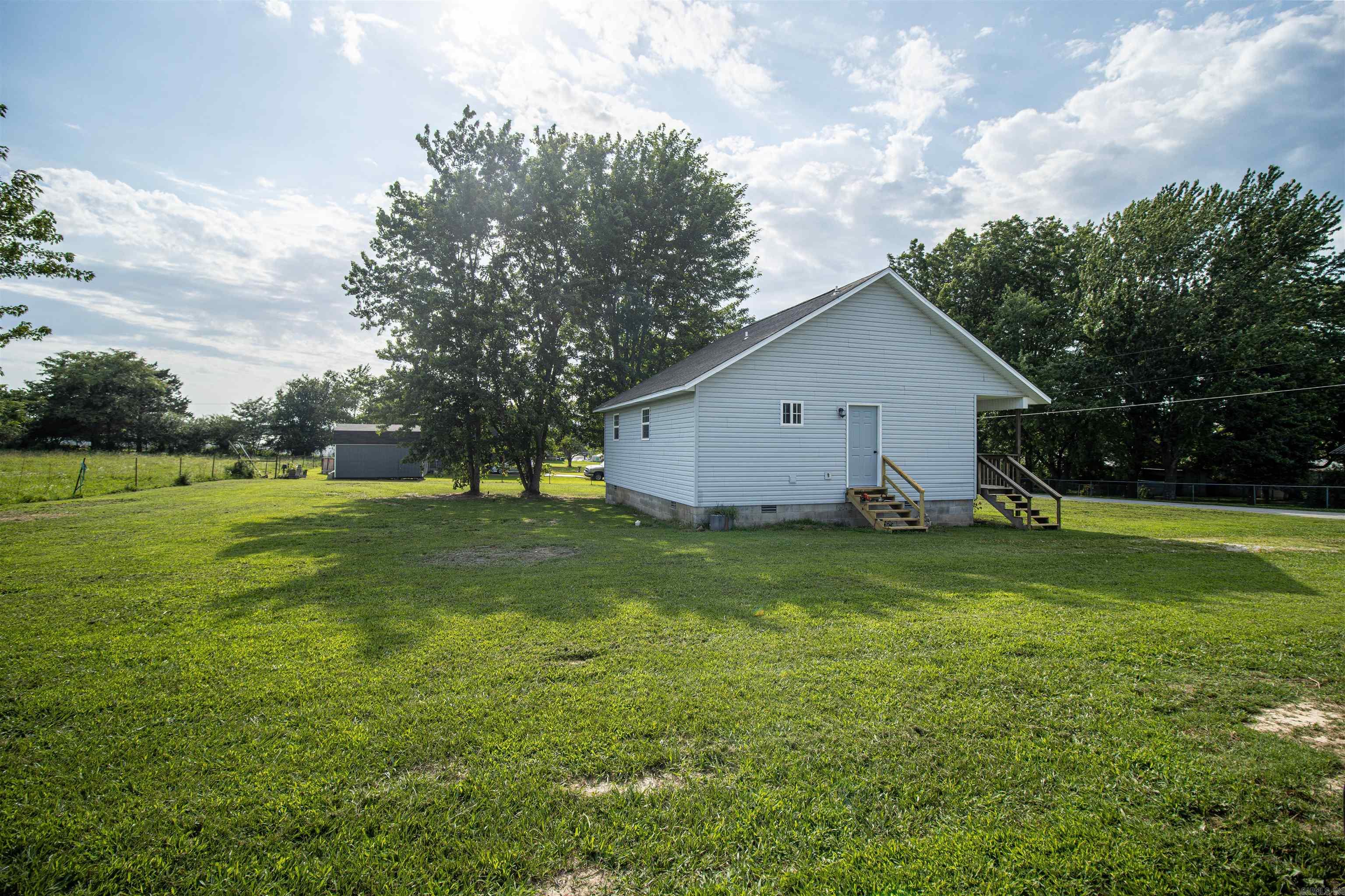 84 Nochols  Western Grove, AR