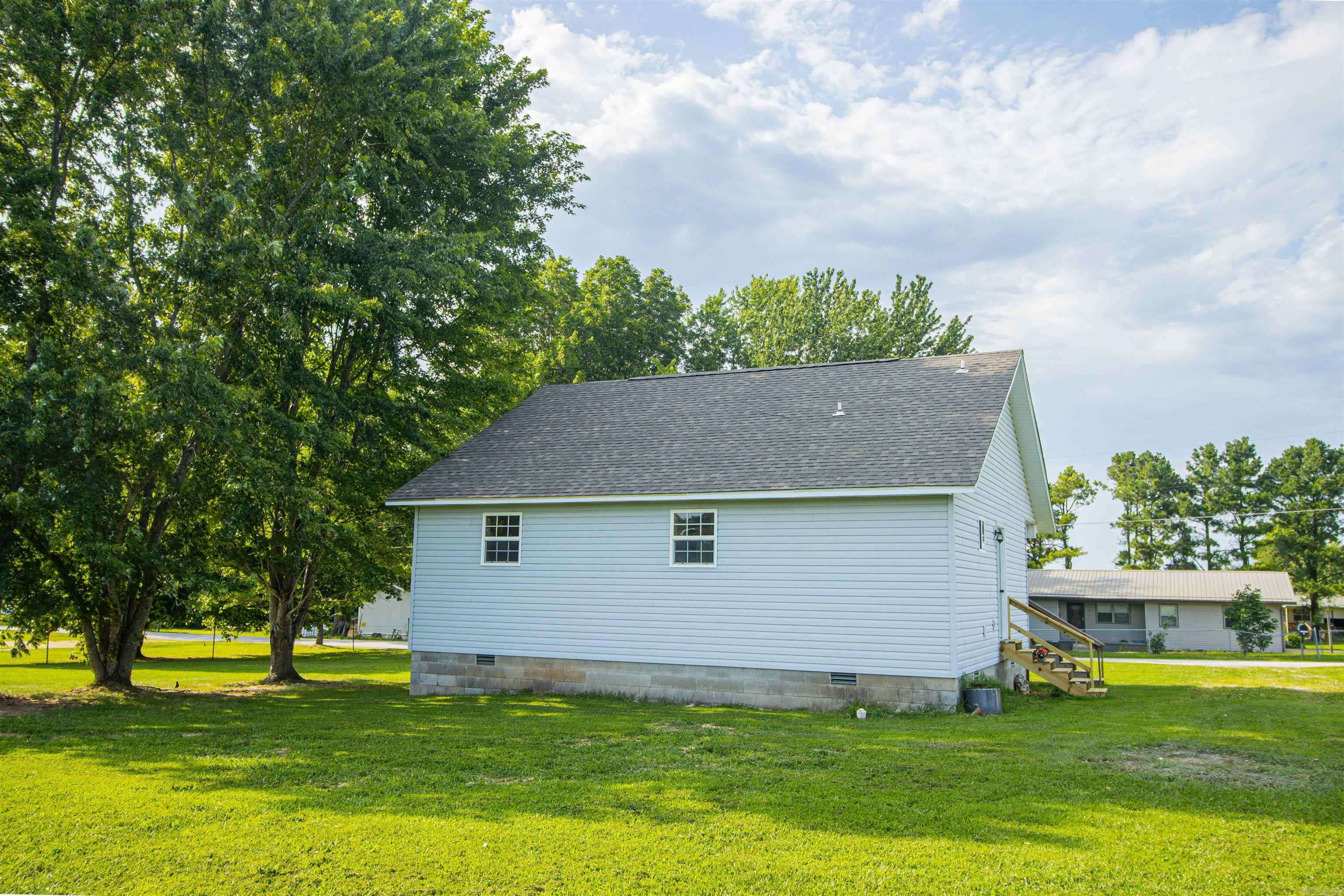 84 Nochols  Western Grove, AR