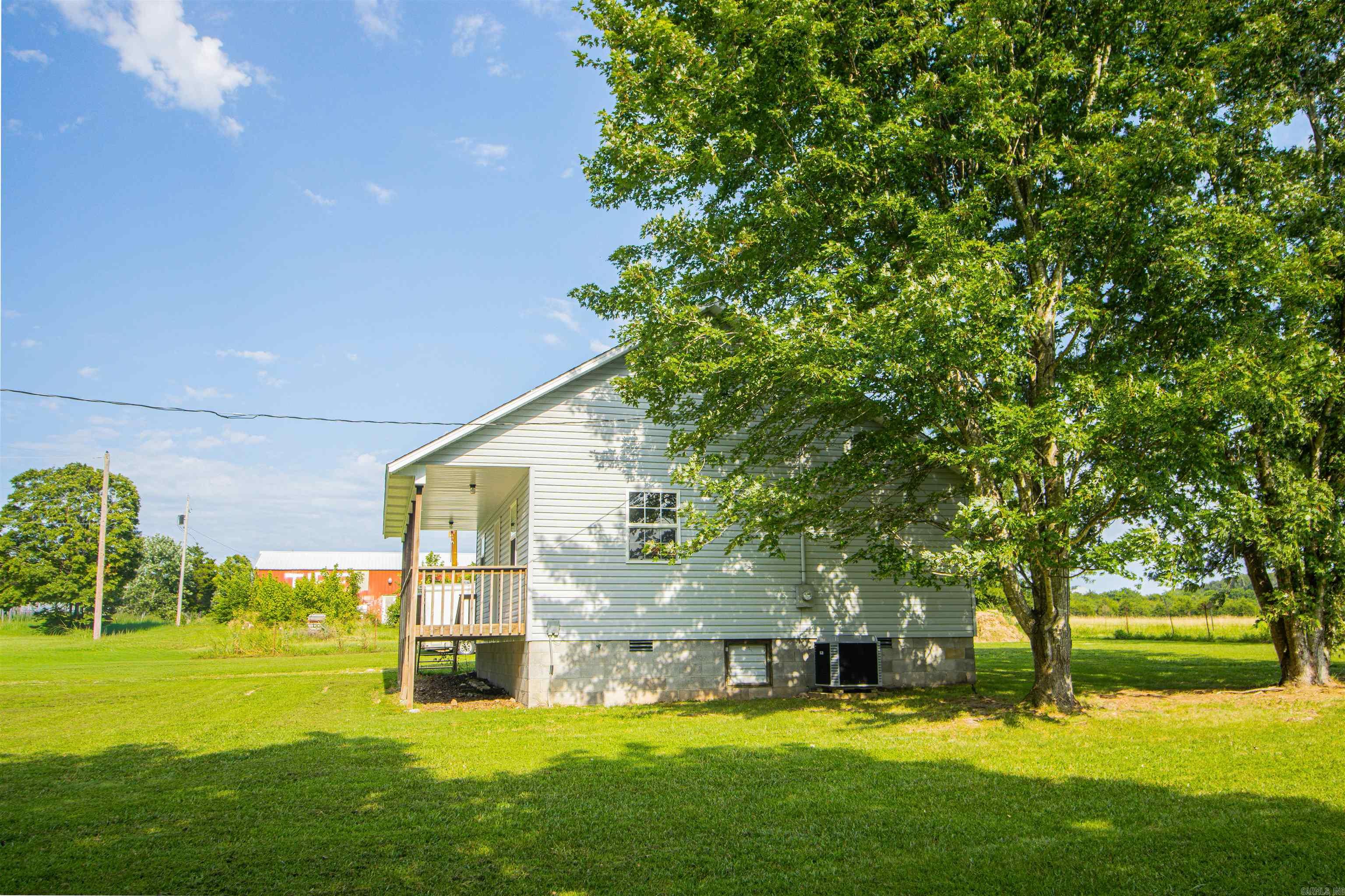 84 Nochols  Western Grove, AR