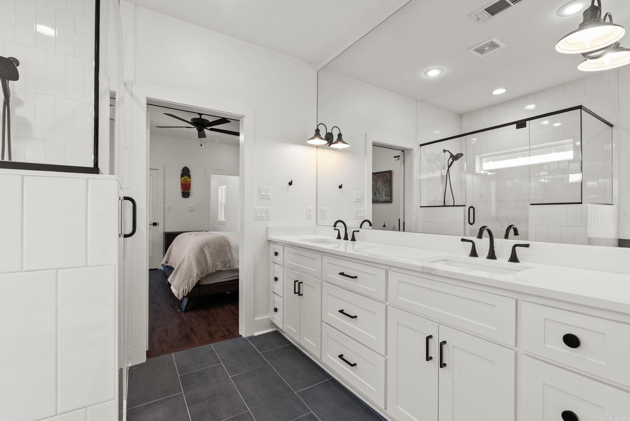 231 A  Bryant, AR
