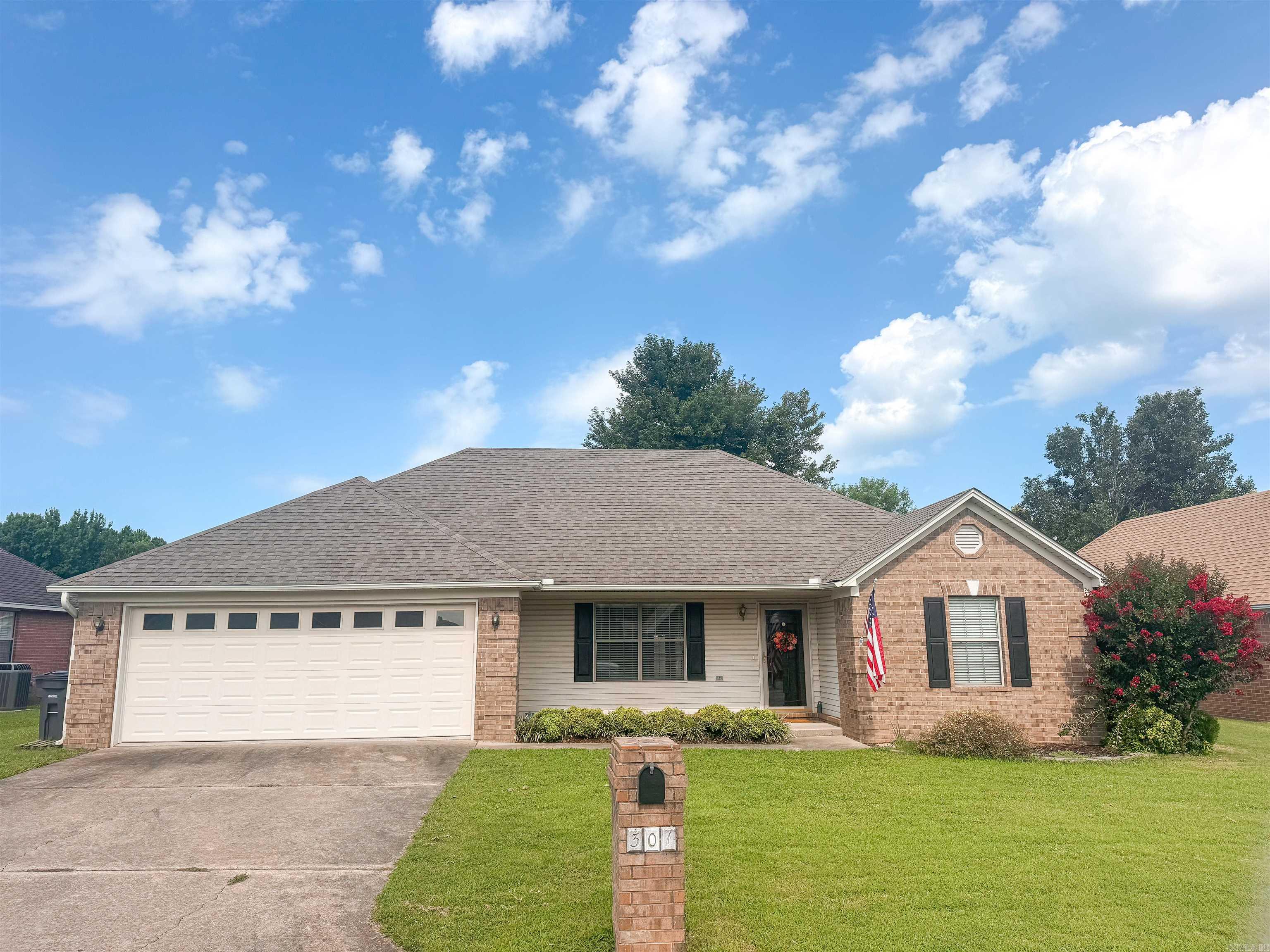 301 Crain  Searcy, AR