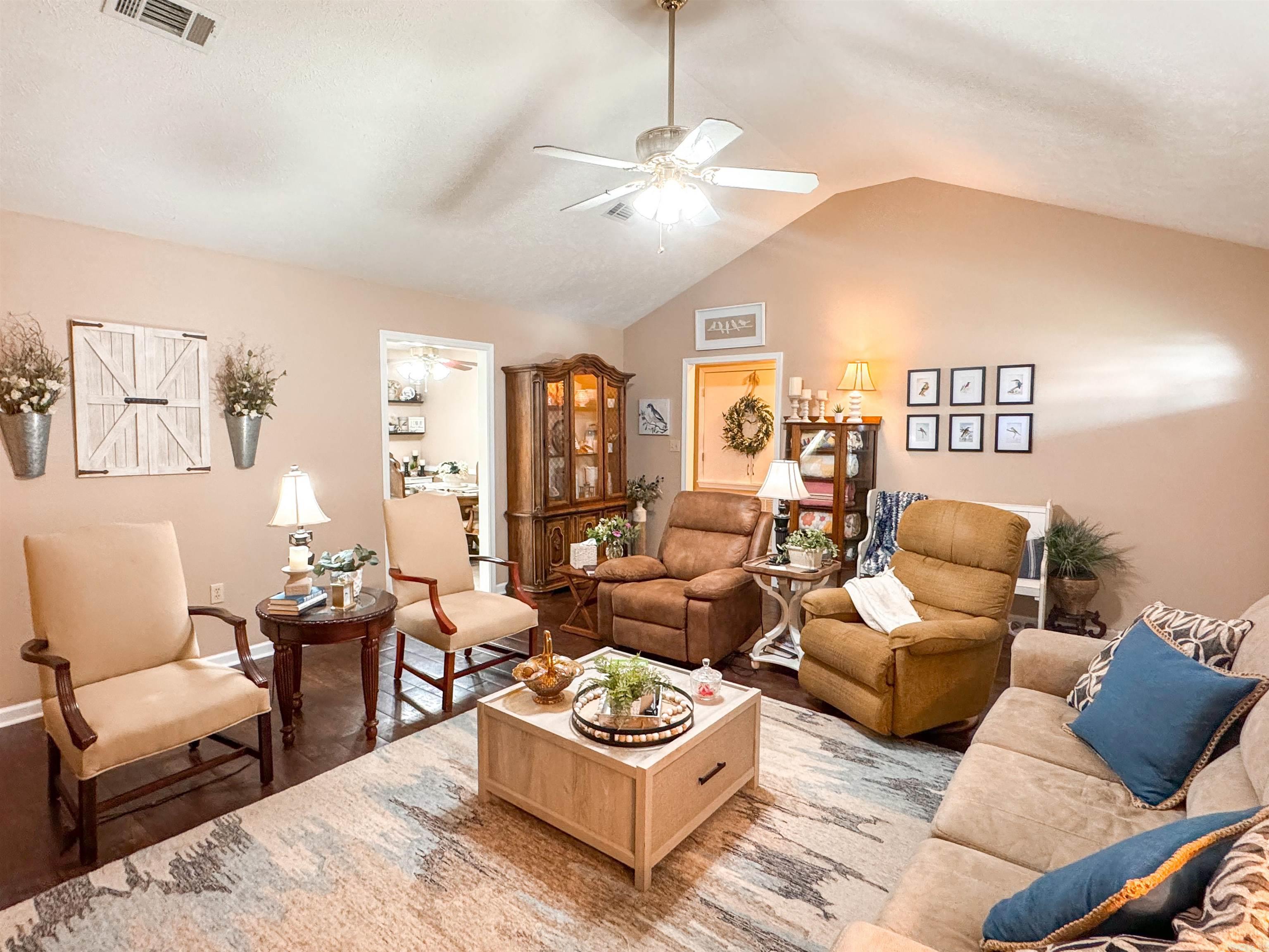 301 Crain  Searcy, AR
