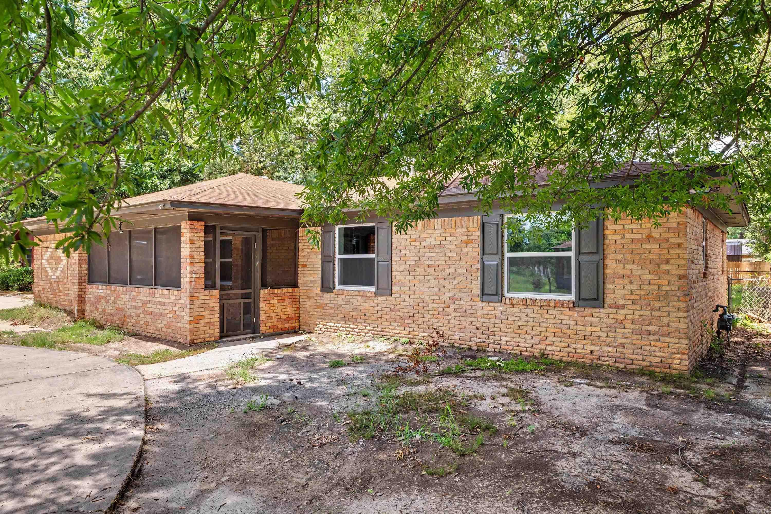 2607 W 26th  Pine Bluff, AR