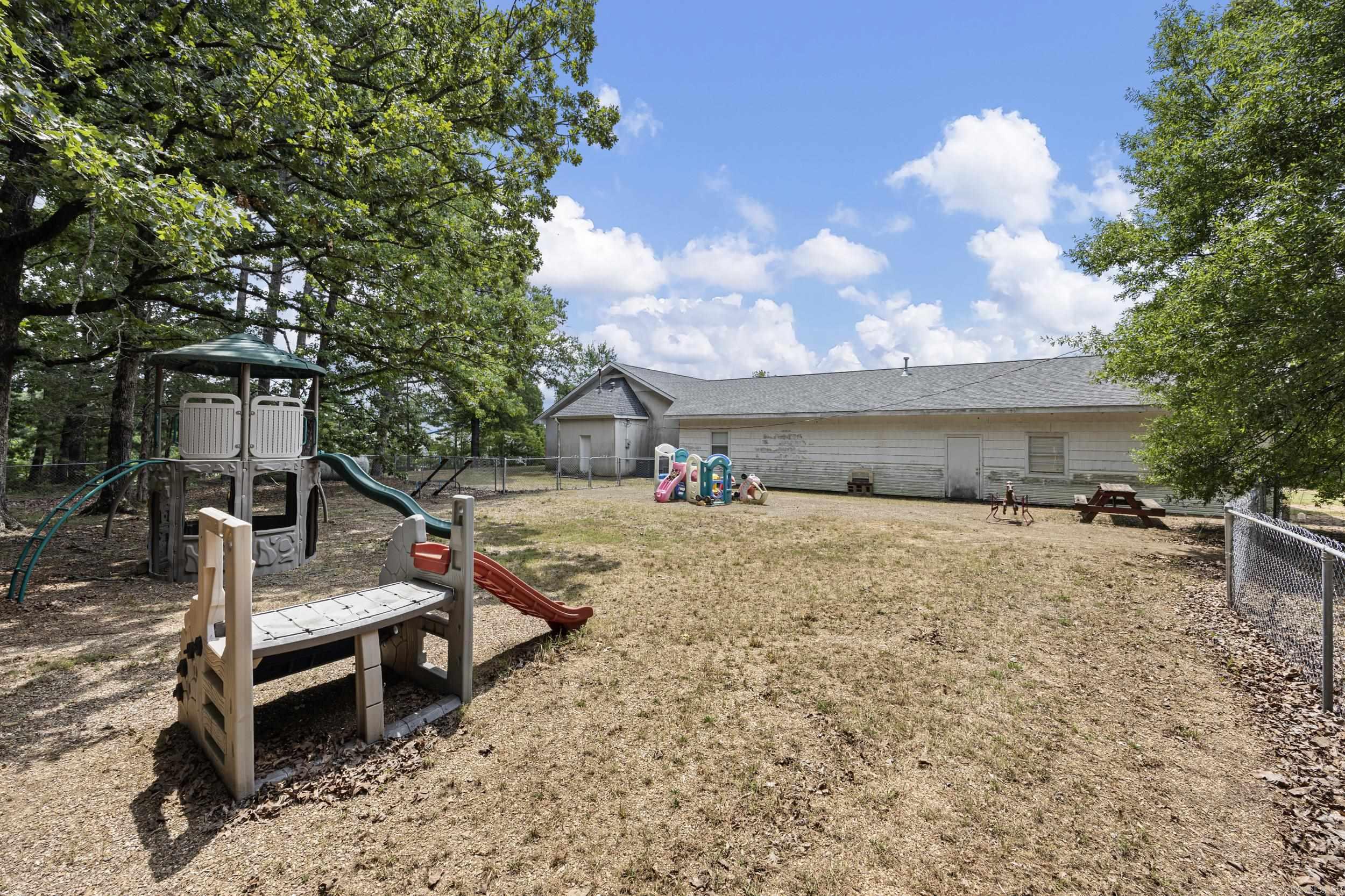 87 Decker  Morrilton, AR