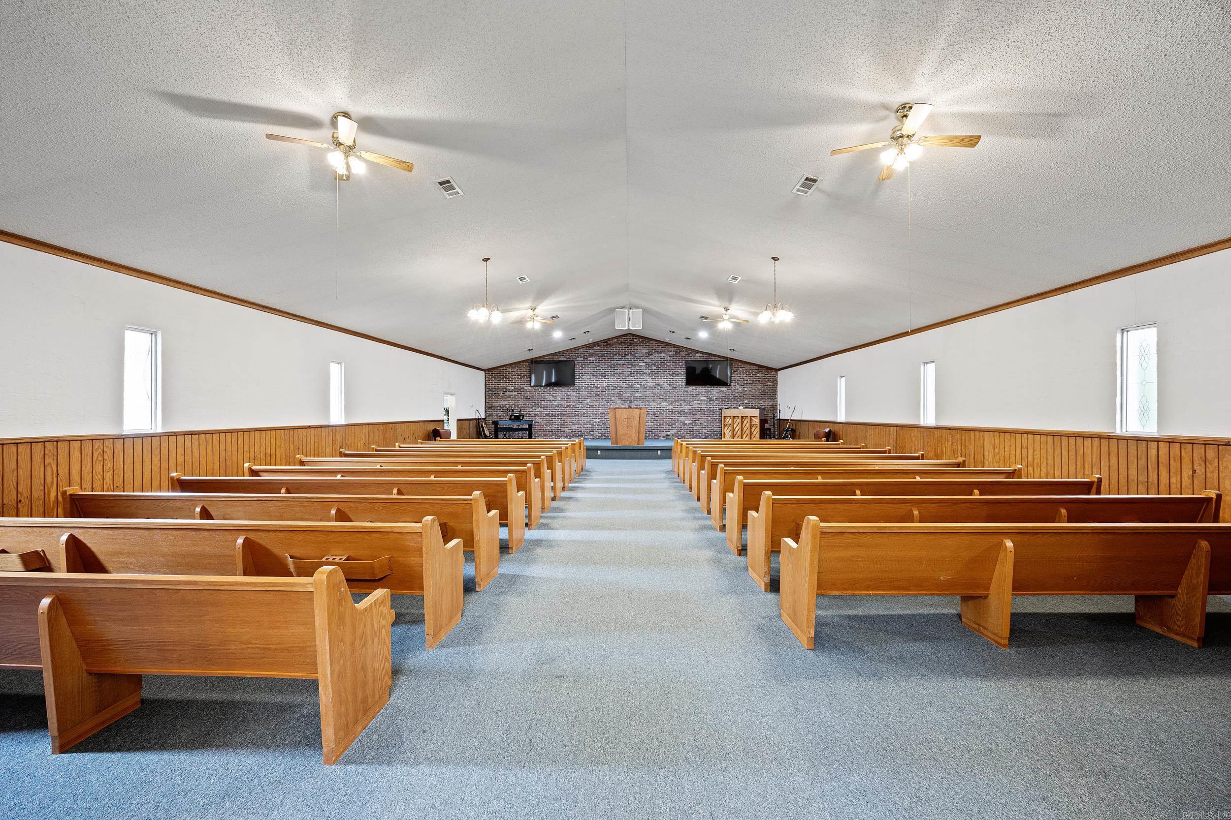 87 Decker  Morrilton, AR