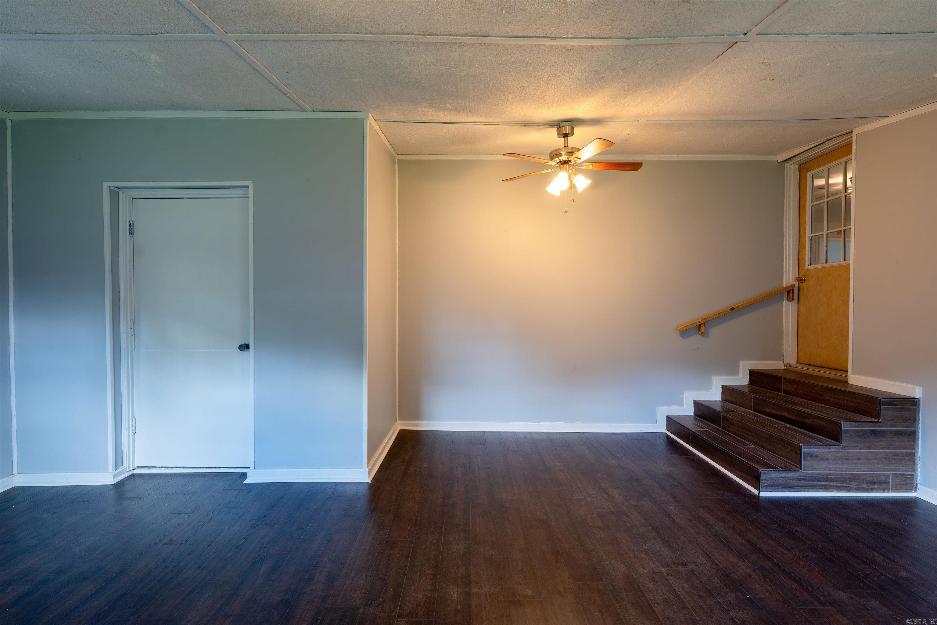 1902 W Arch  Searcy, AR