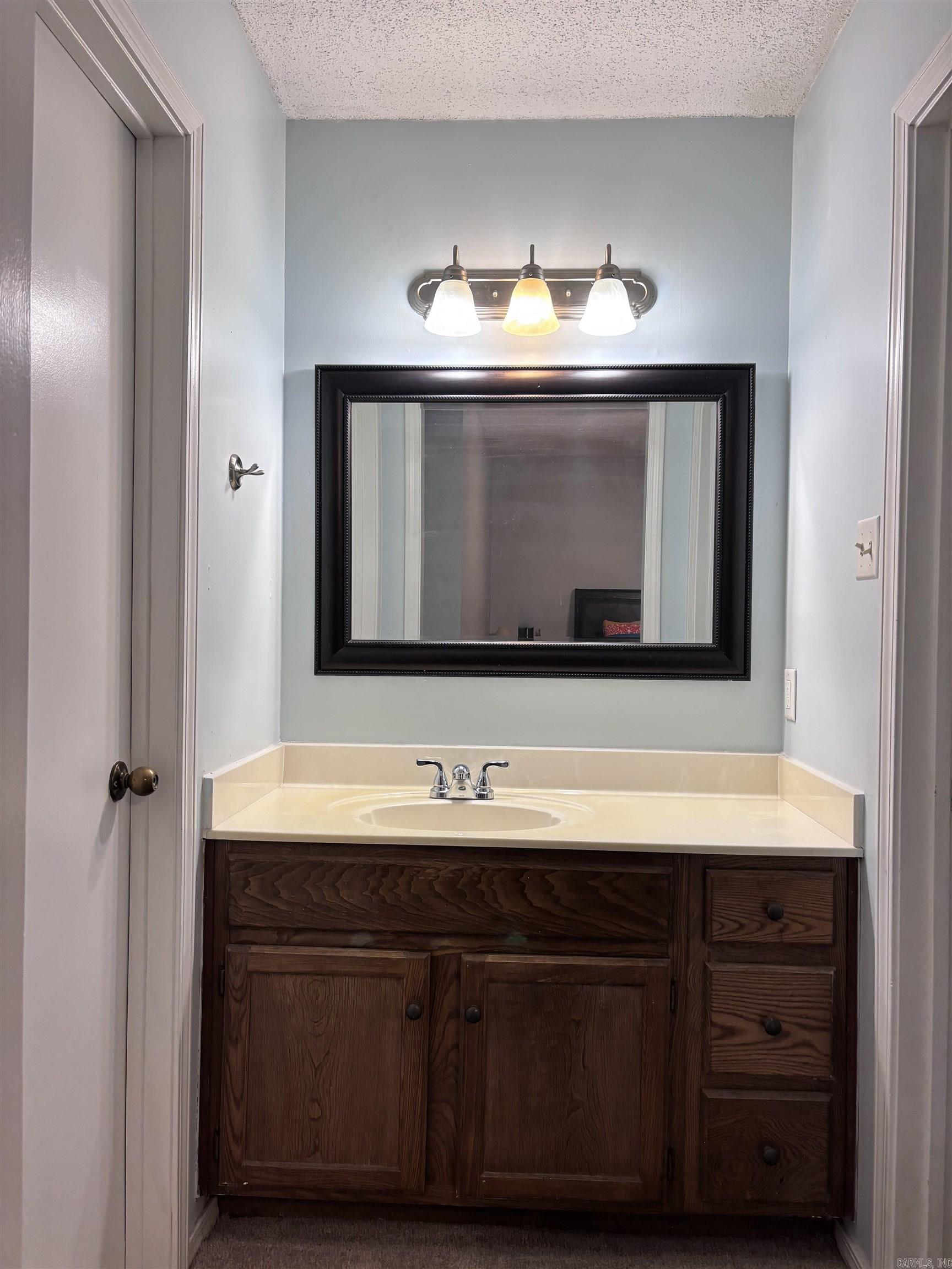 23 Oak Ridge Drive  Maumelle, AR