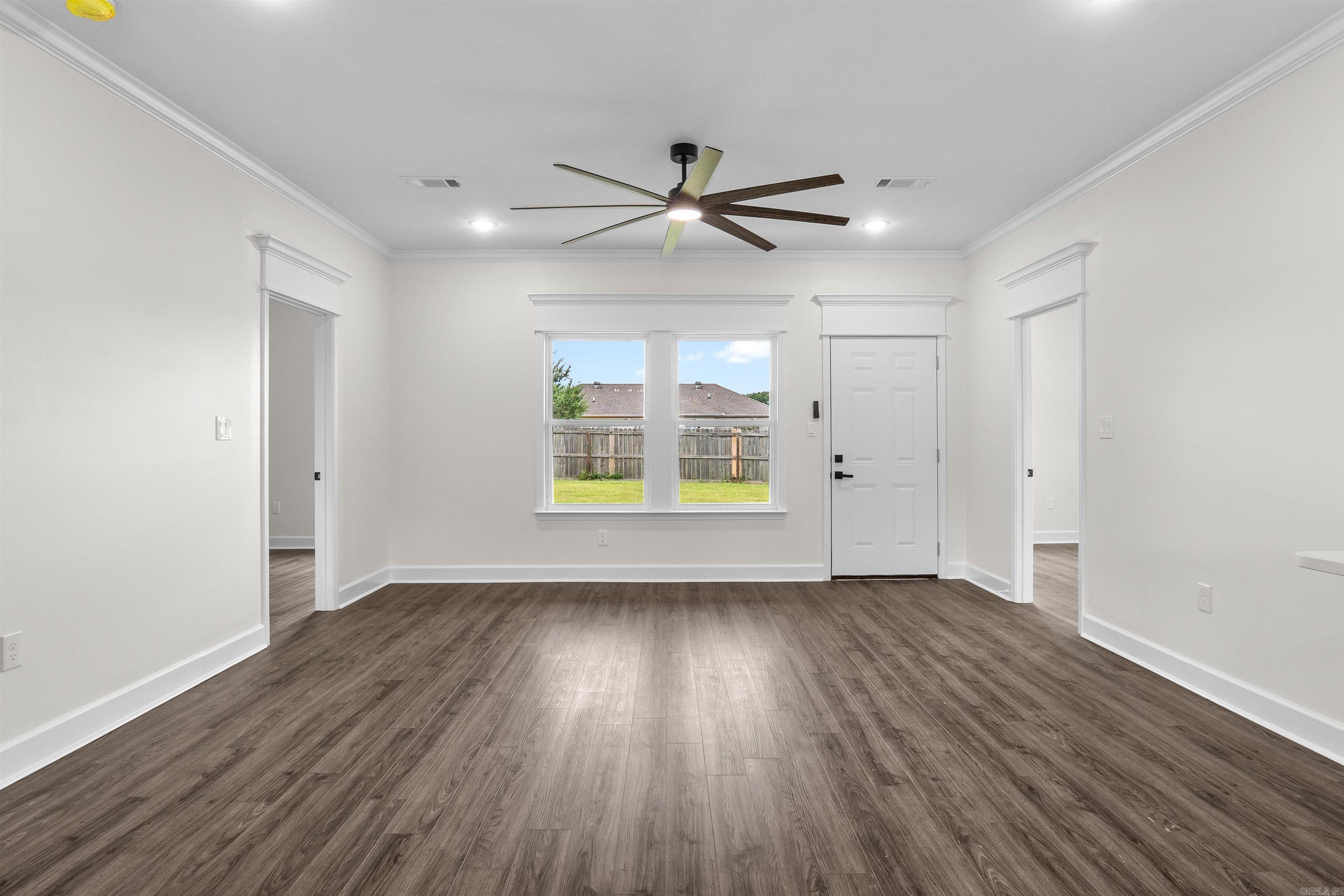515 Madeleine  Austin, AR