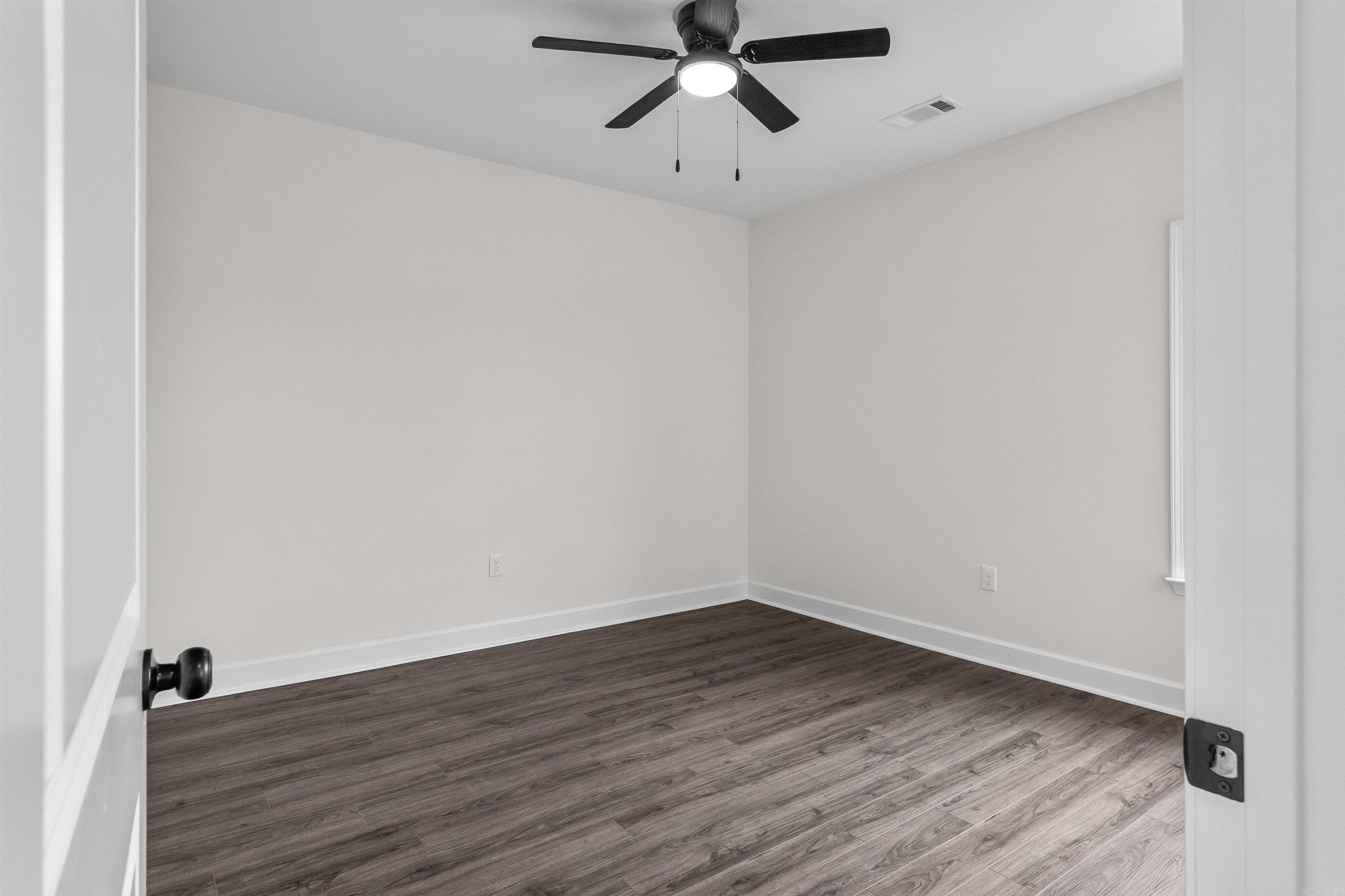 515 Madeleine  Austin, AR