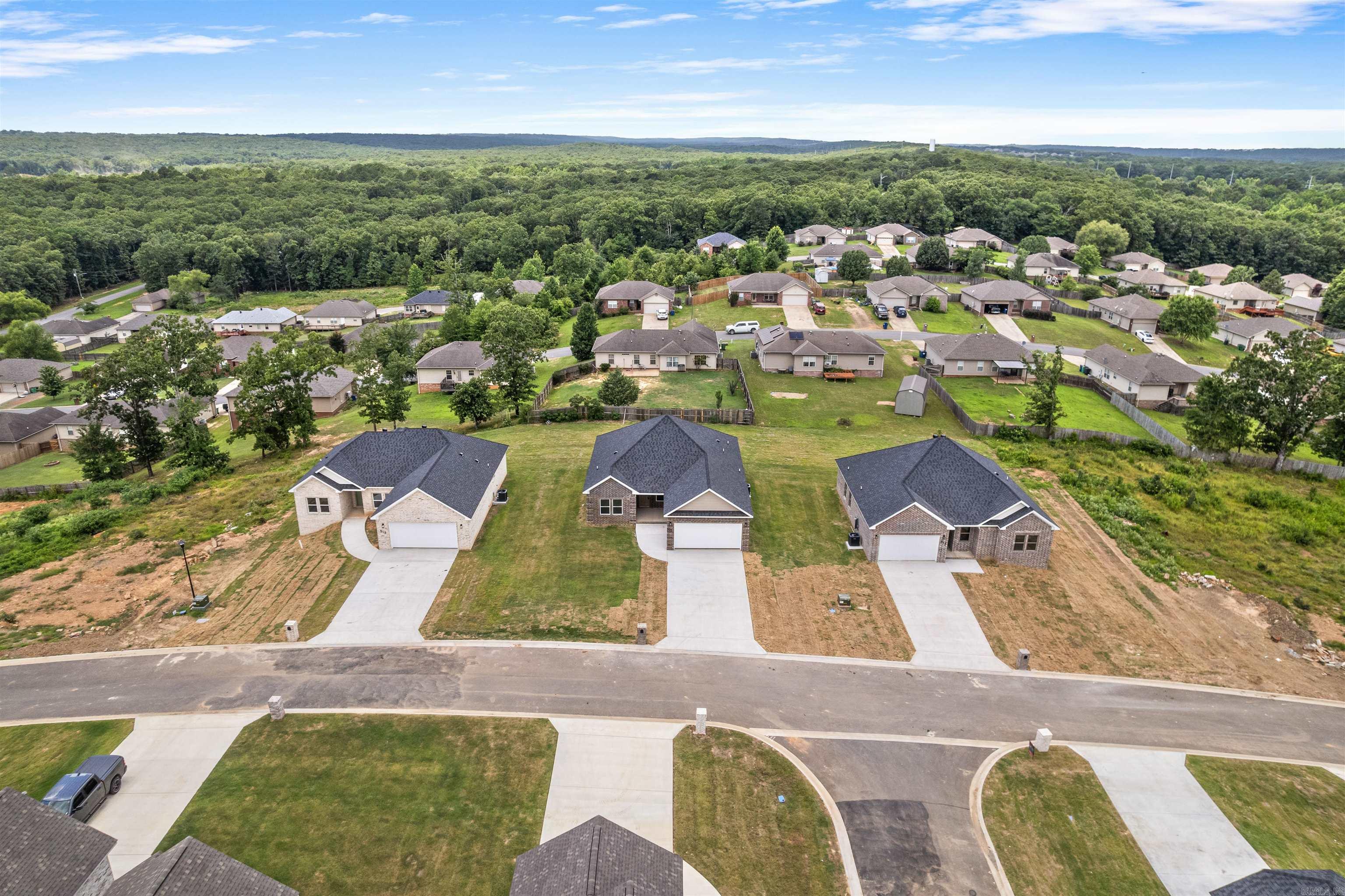 515 Madeleine  Austin, AR