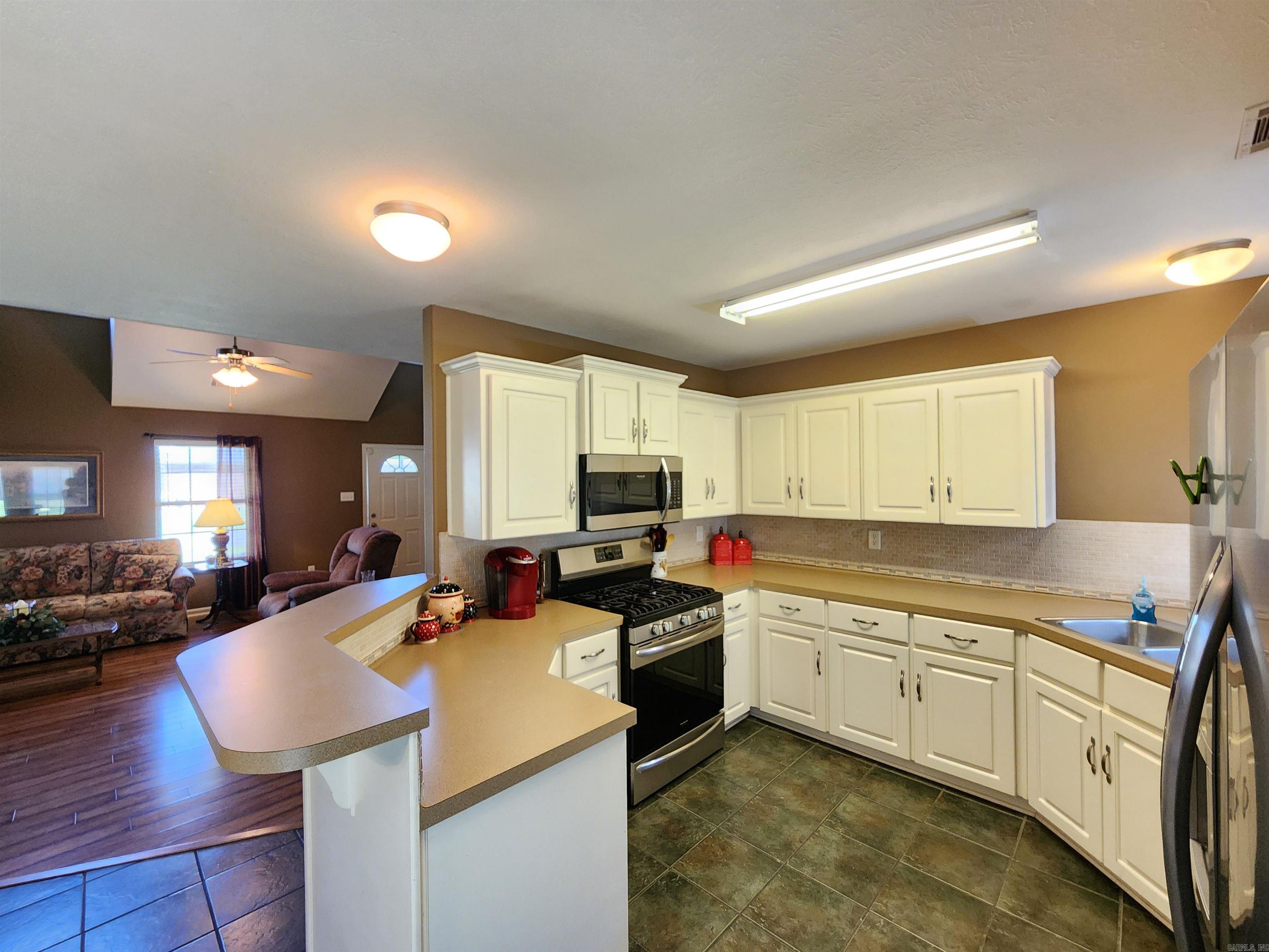 108 Meadows  Beebe, AR