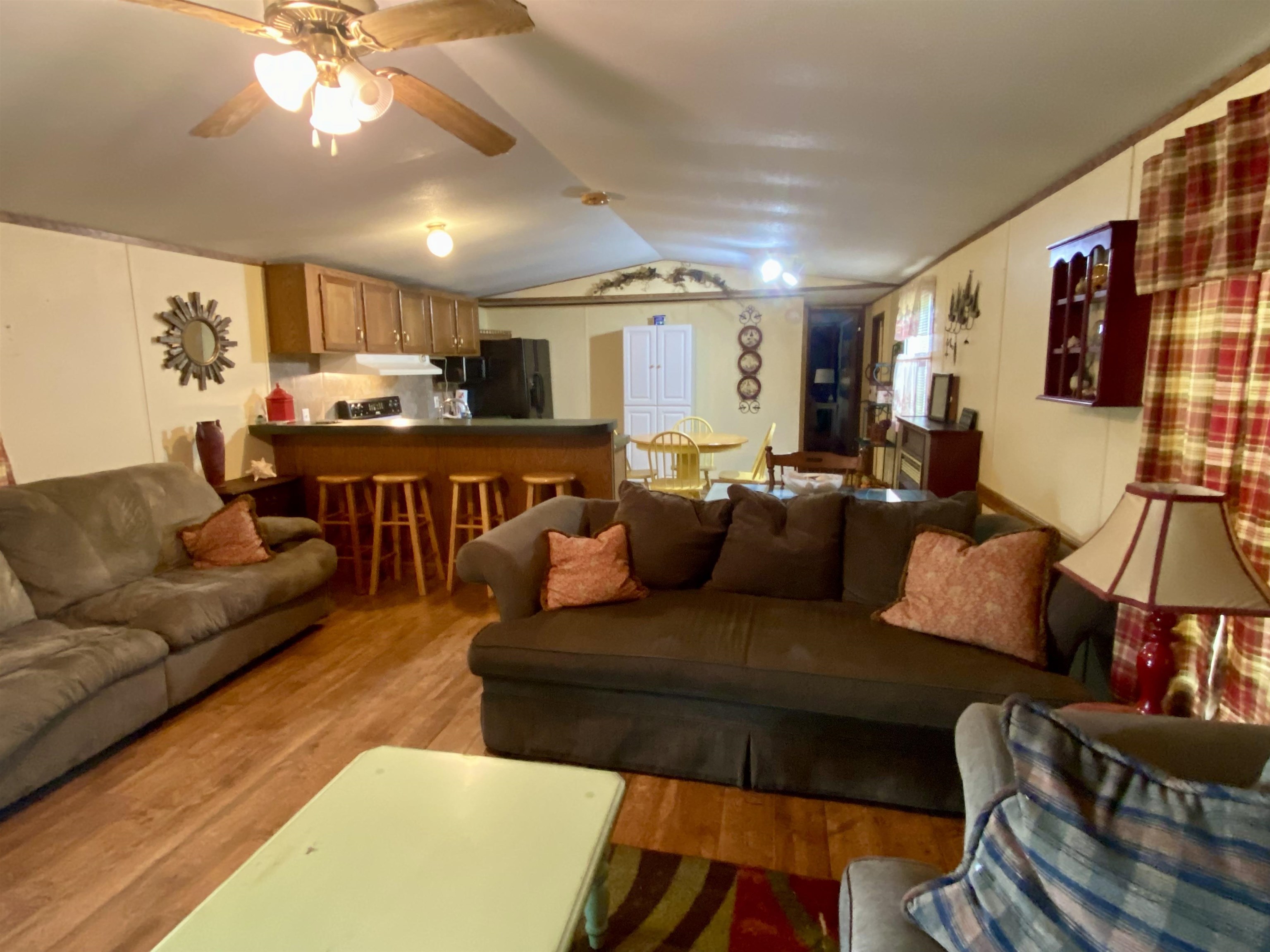 654 CR 137  Henderson, AR
