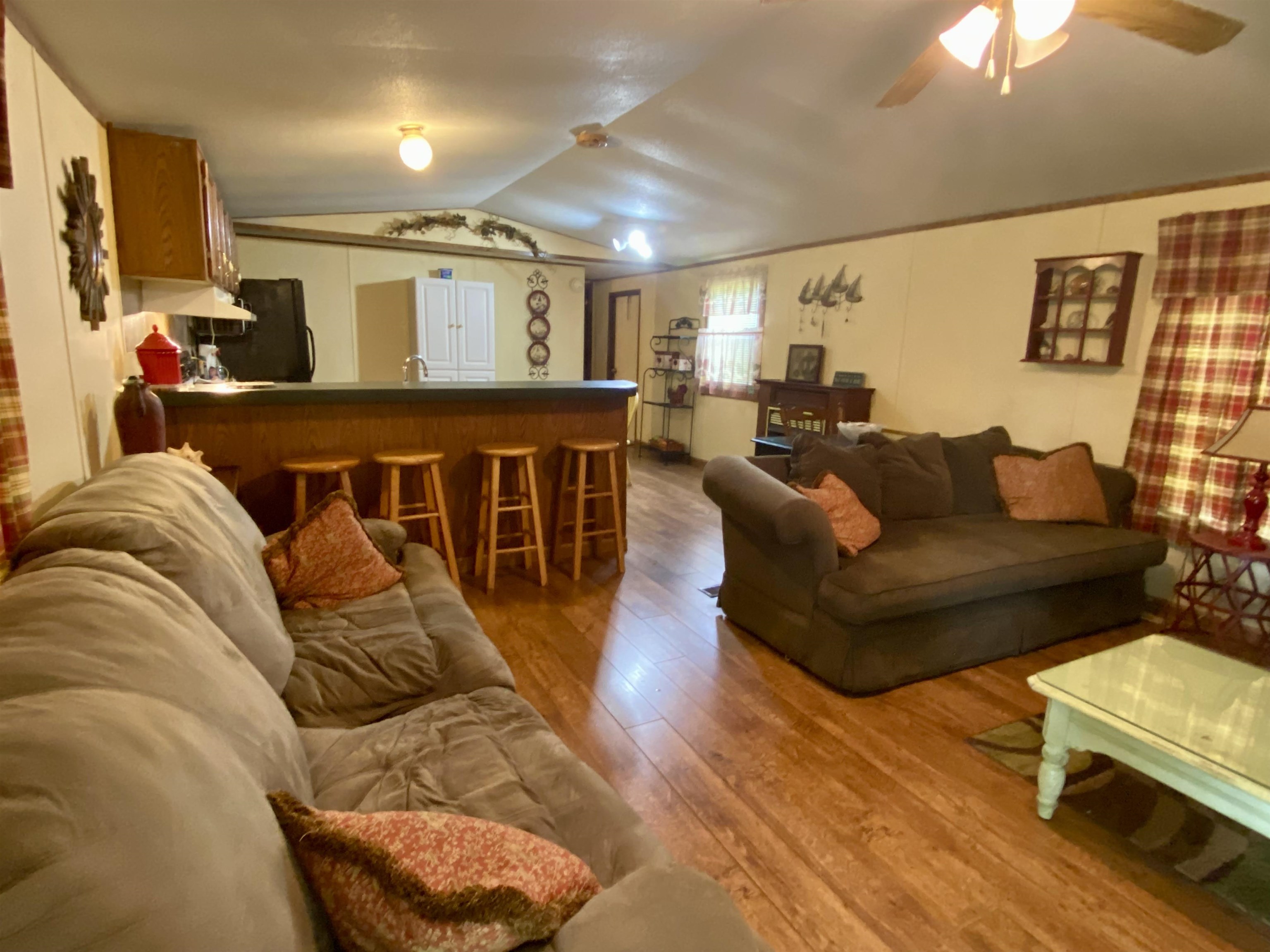 654 CR 137  Henderson, AR