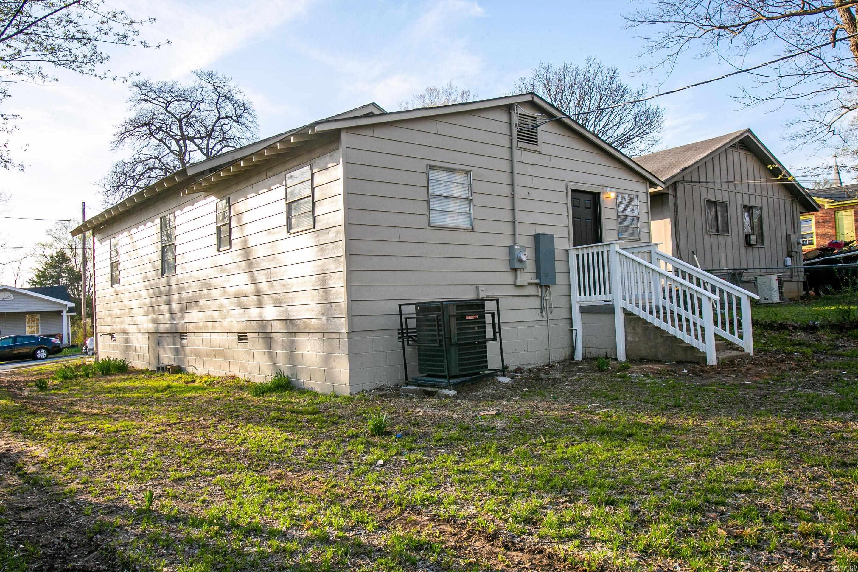 3119 S Izard  Little Rock, AR