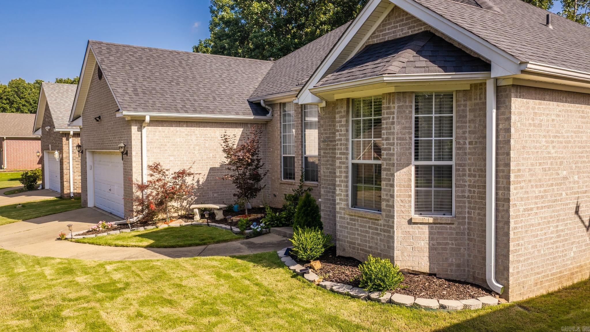6916 Park Meadowns  Sherwood, AR