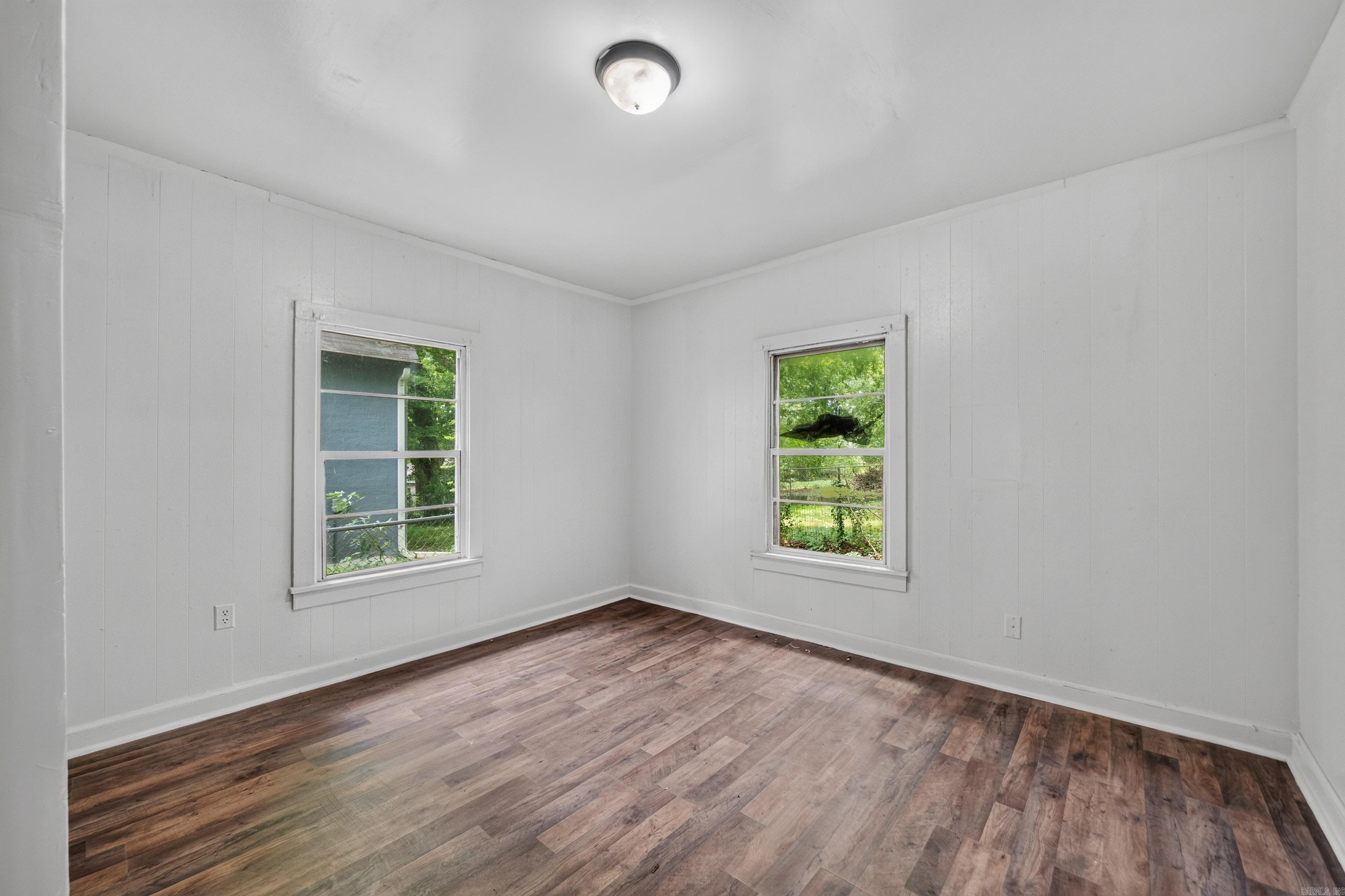 423 School  Hot Springs, AR