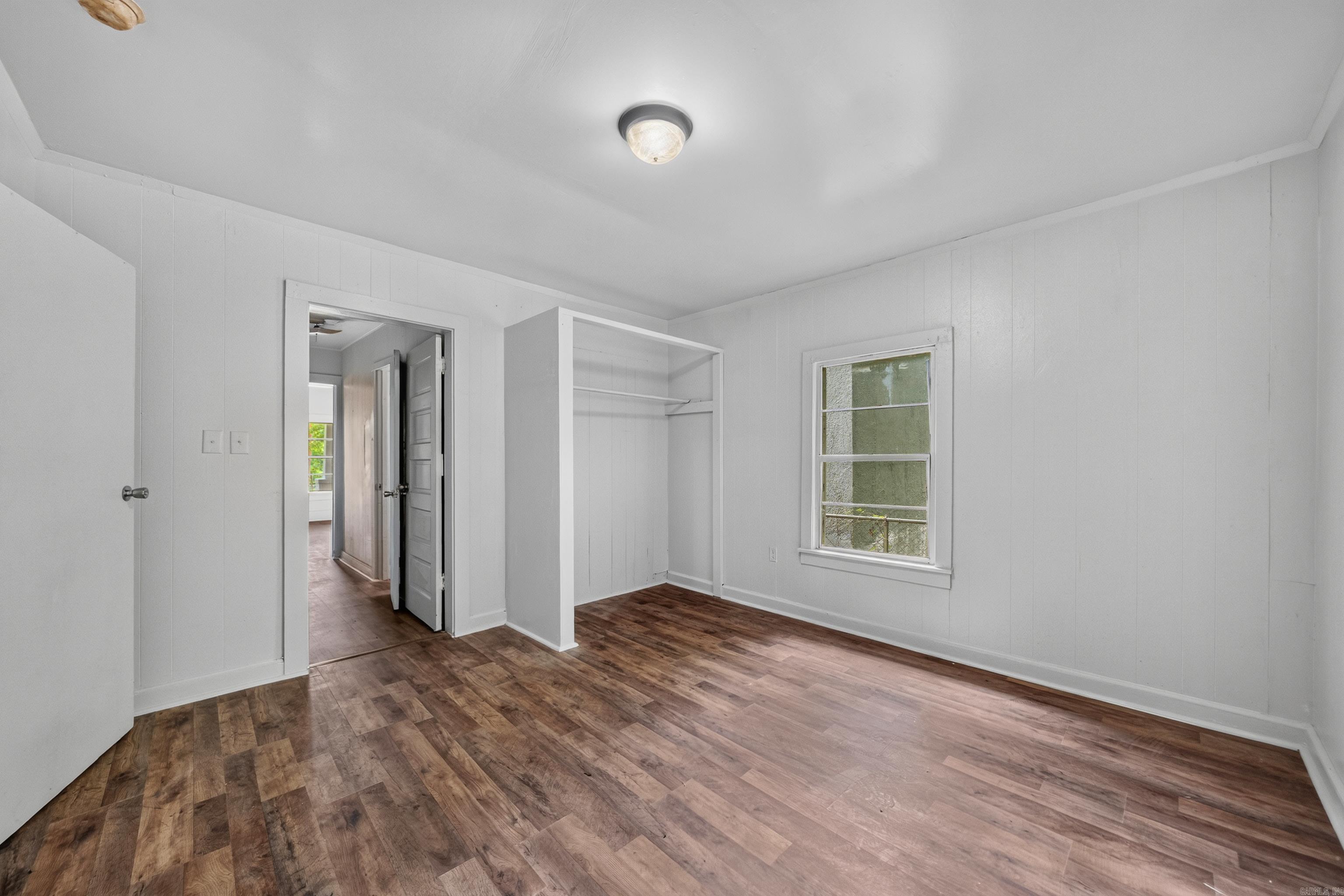 423 School  Hot Springs, AR