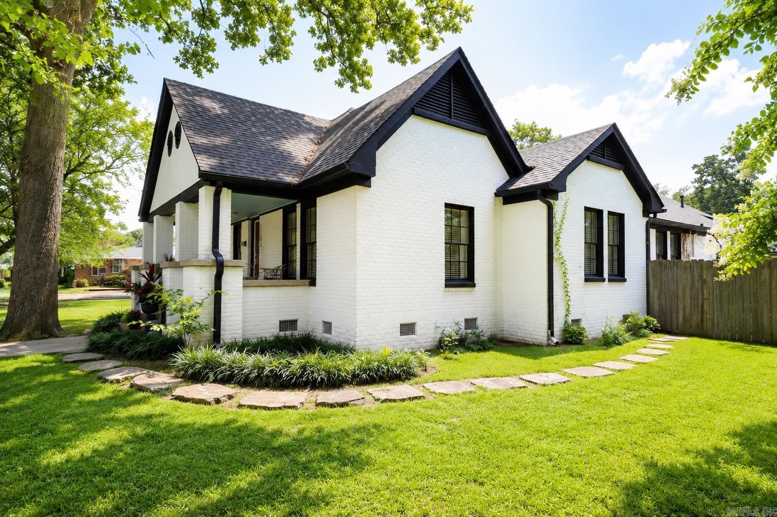 2305 Beech  Texarkana, AR
