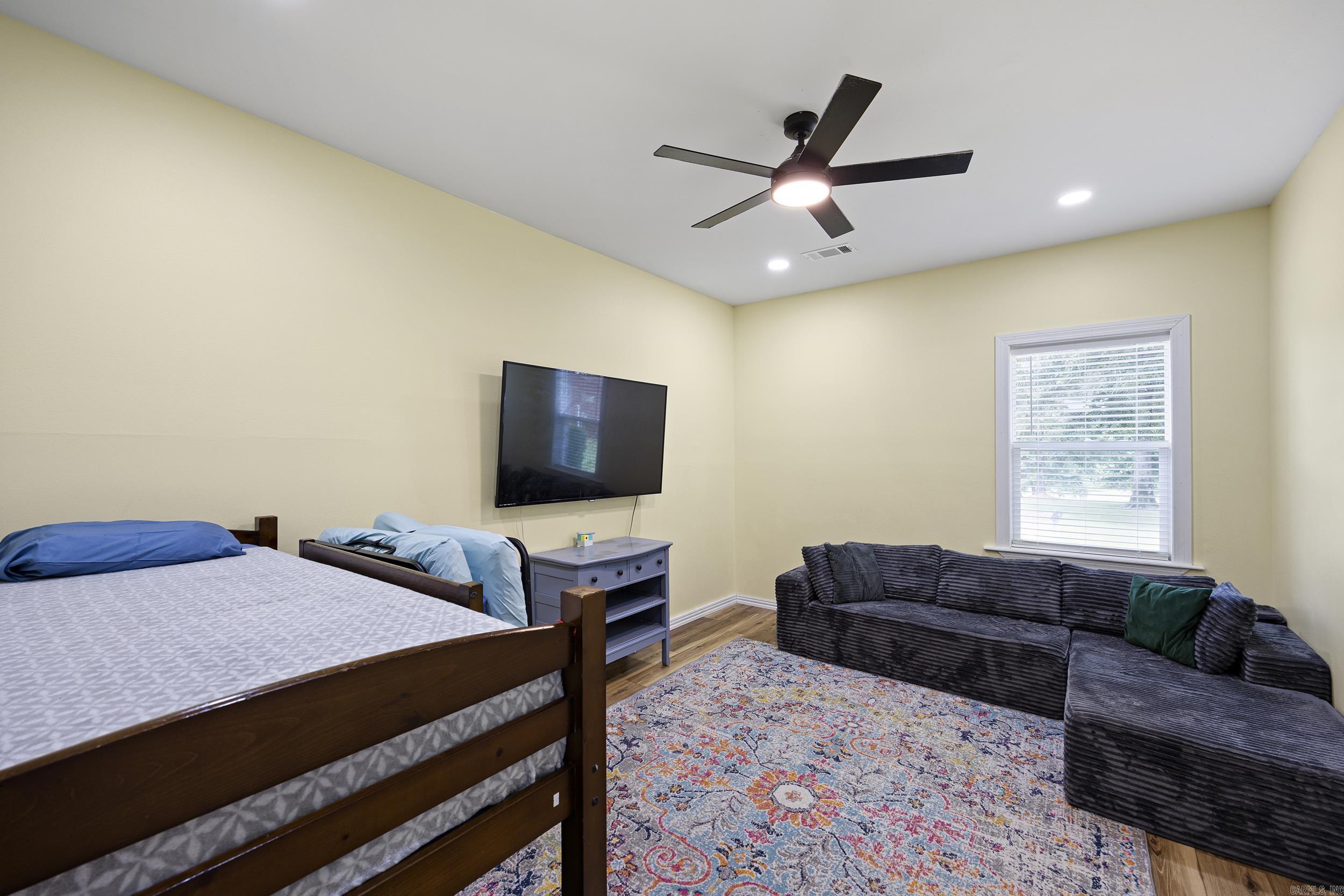 751 Walthall  Russellville, AR