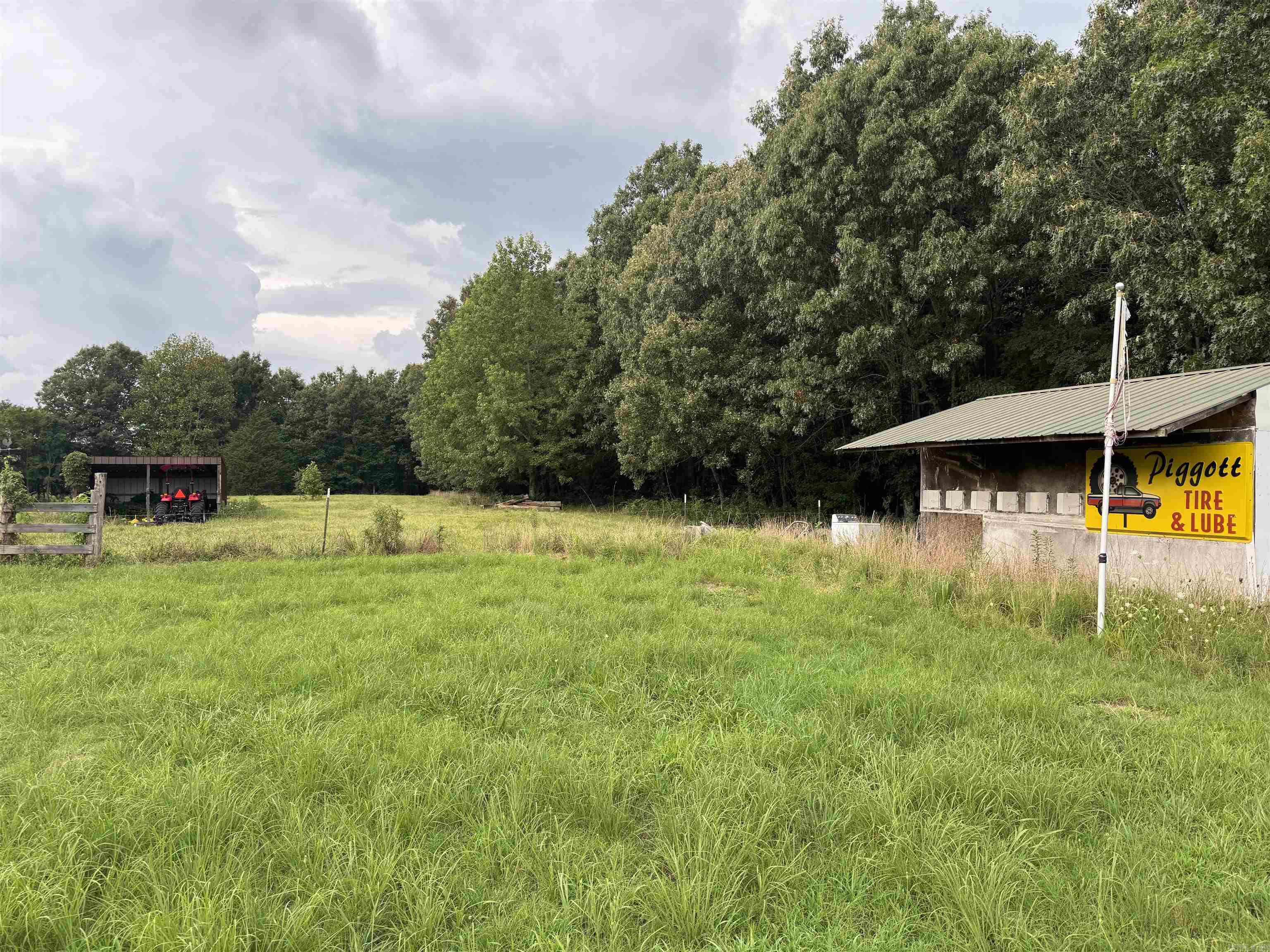 463 County Road 352  Piggott, AR