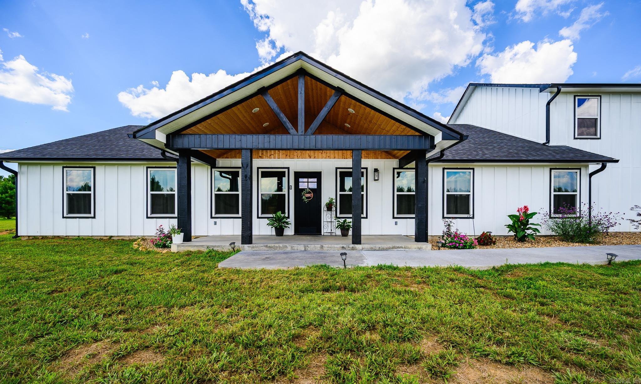109 Serenity Ln  Mena, AR