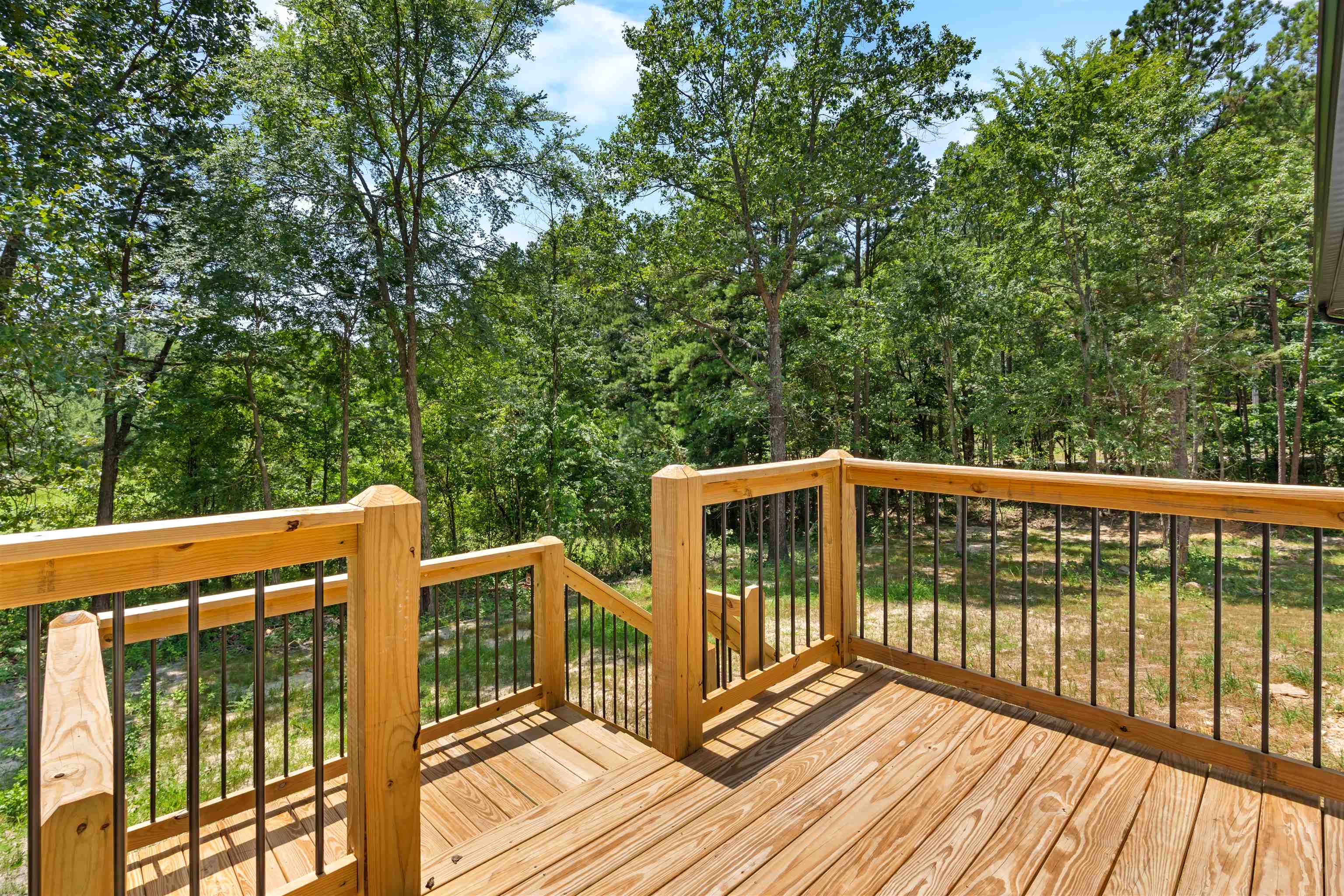 98 Jones Street  Calico Rock, AR