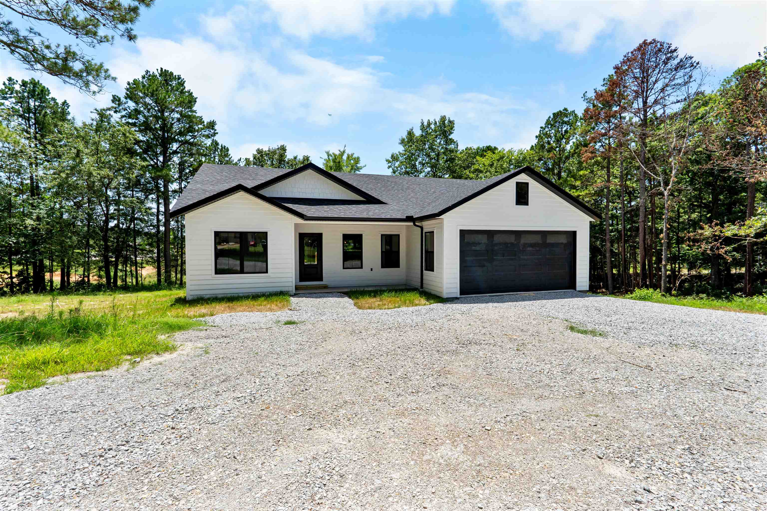 98 Jones Street  Calico Rock, AR