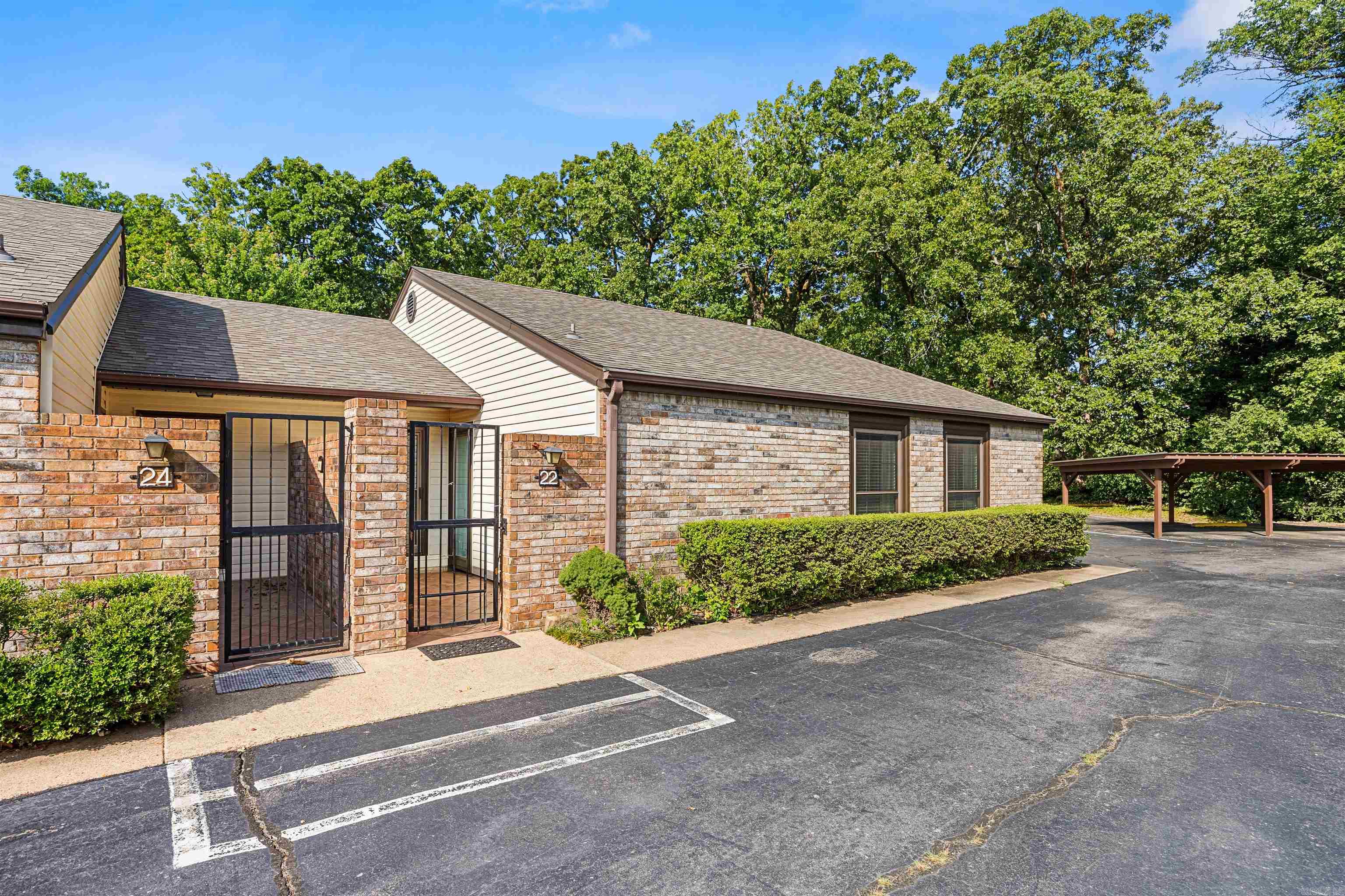 22 Steeplechase Court  Hot Springs, AR
