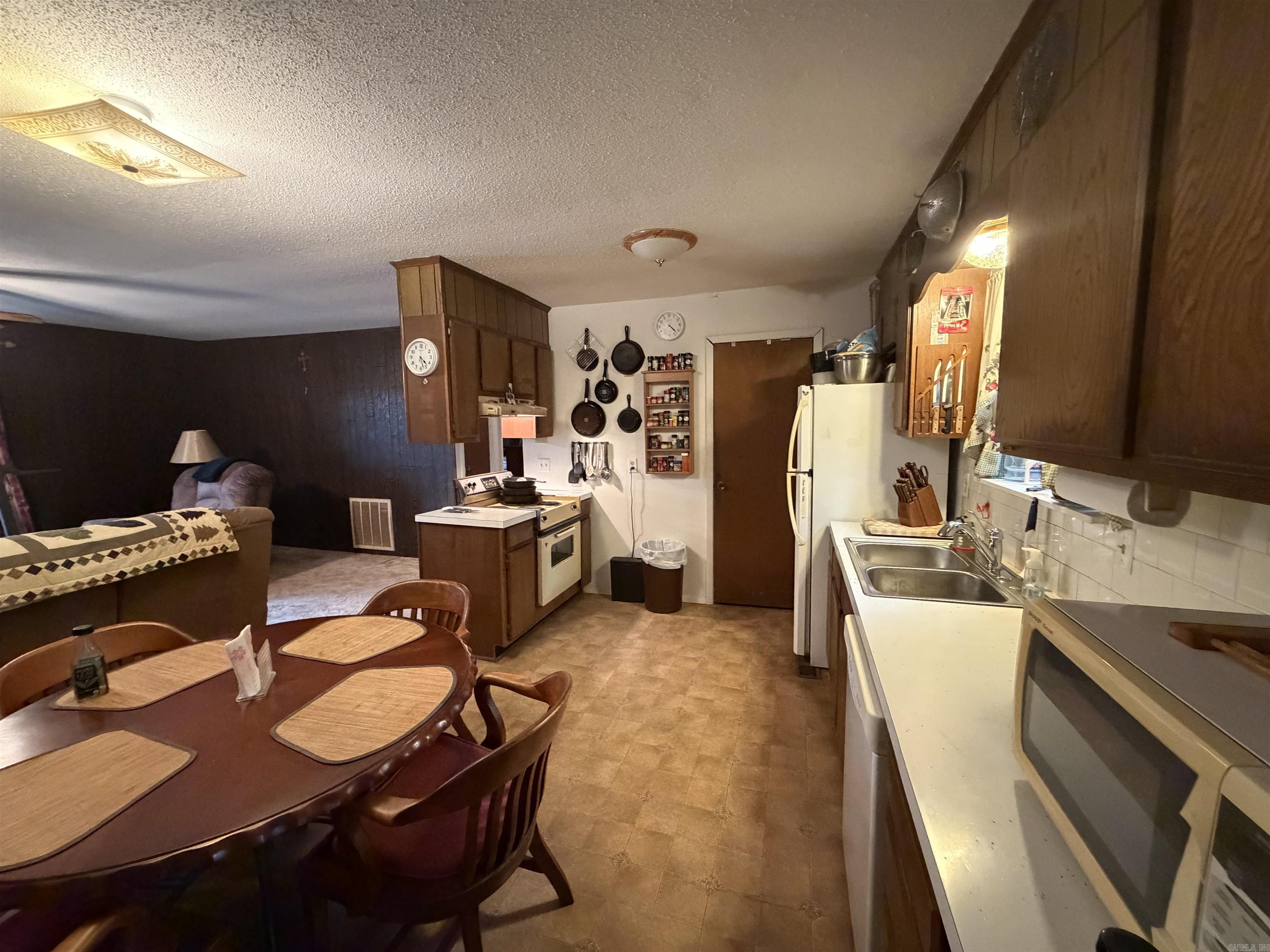 750 Rock Creek  Hot Springs, AR