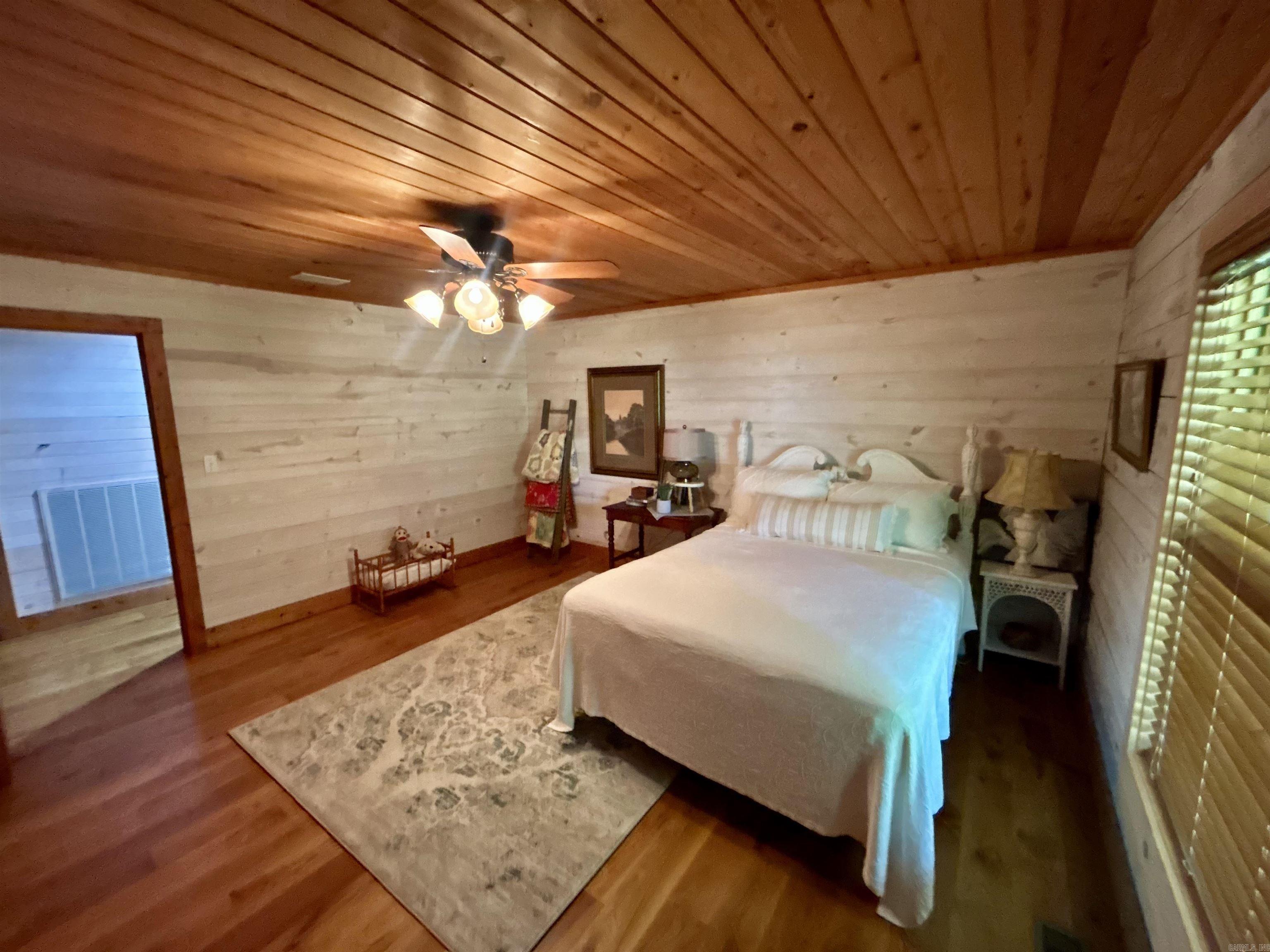3684 Lute Mountain Road Shirley, AR 72153