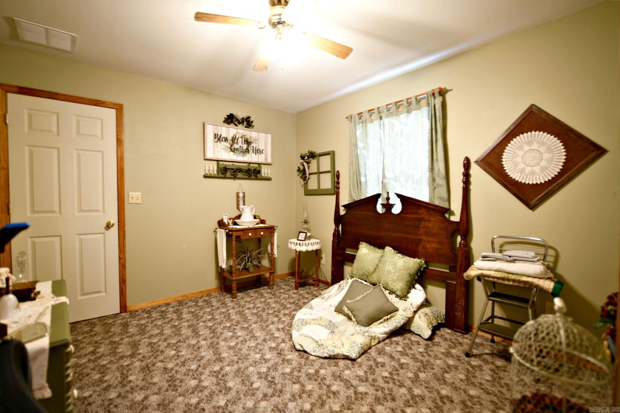 173 & 175 Hendricks  Cove, AR