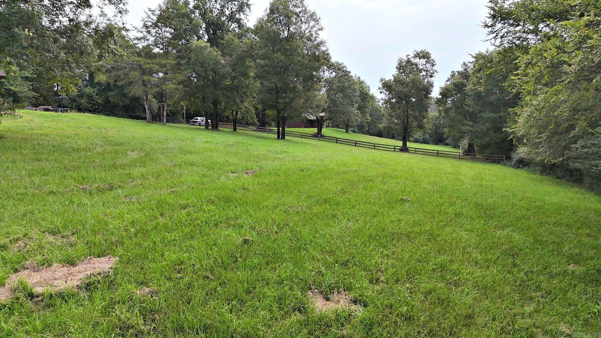 173 & 175 Hendricks  Cove, AR