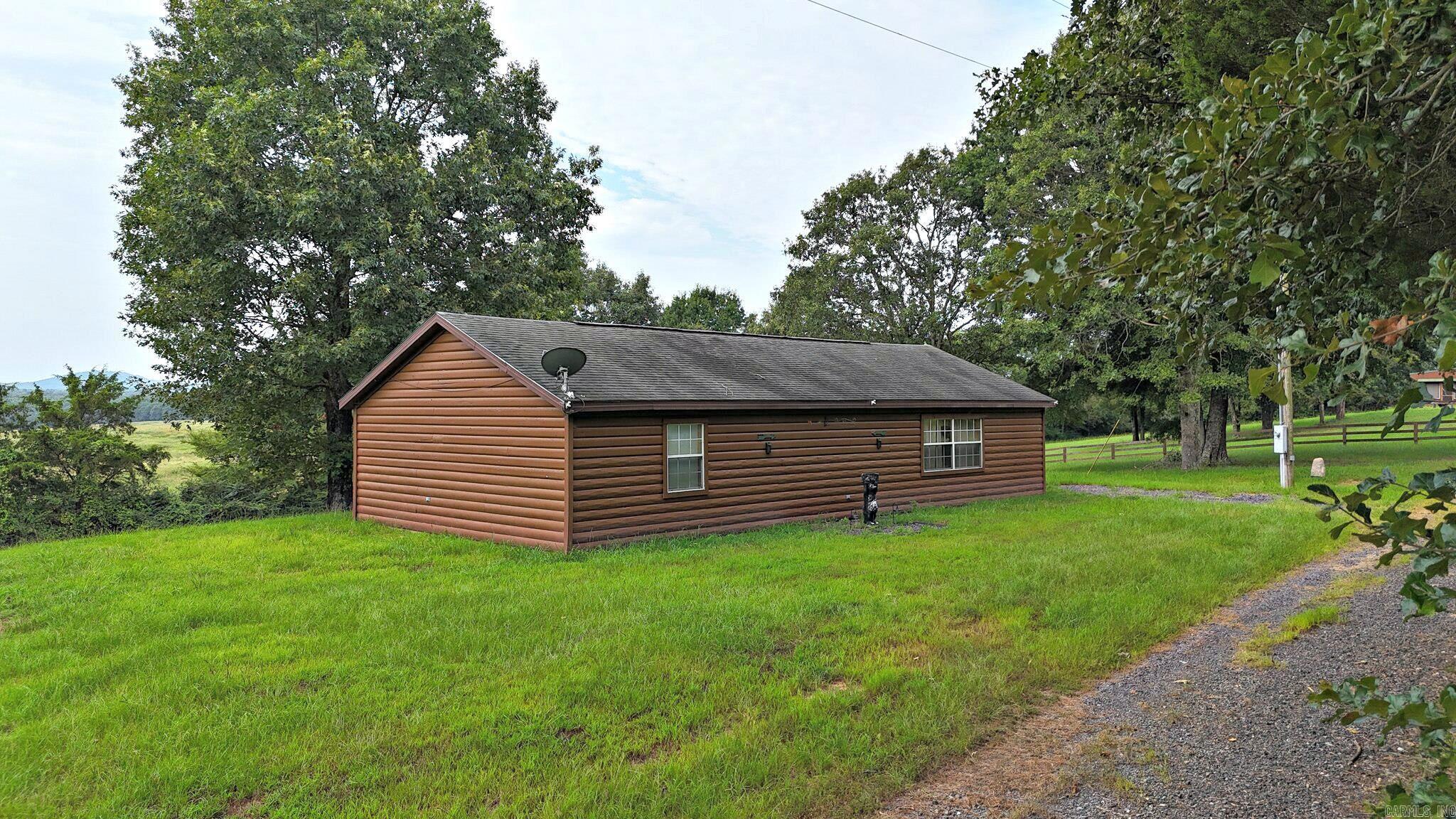 173 & 175 Hendricks  Cove, AR