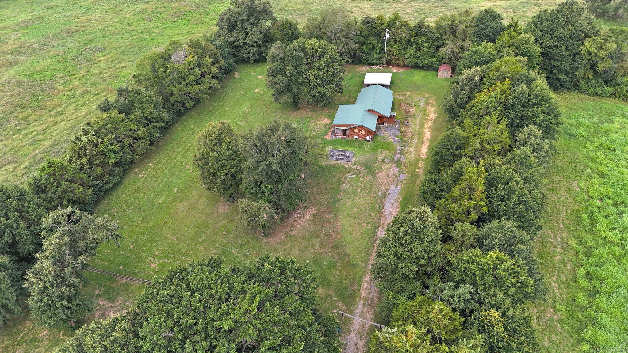 173 & 175 Hendricks  Cove, AR