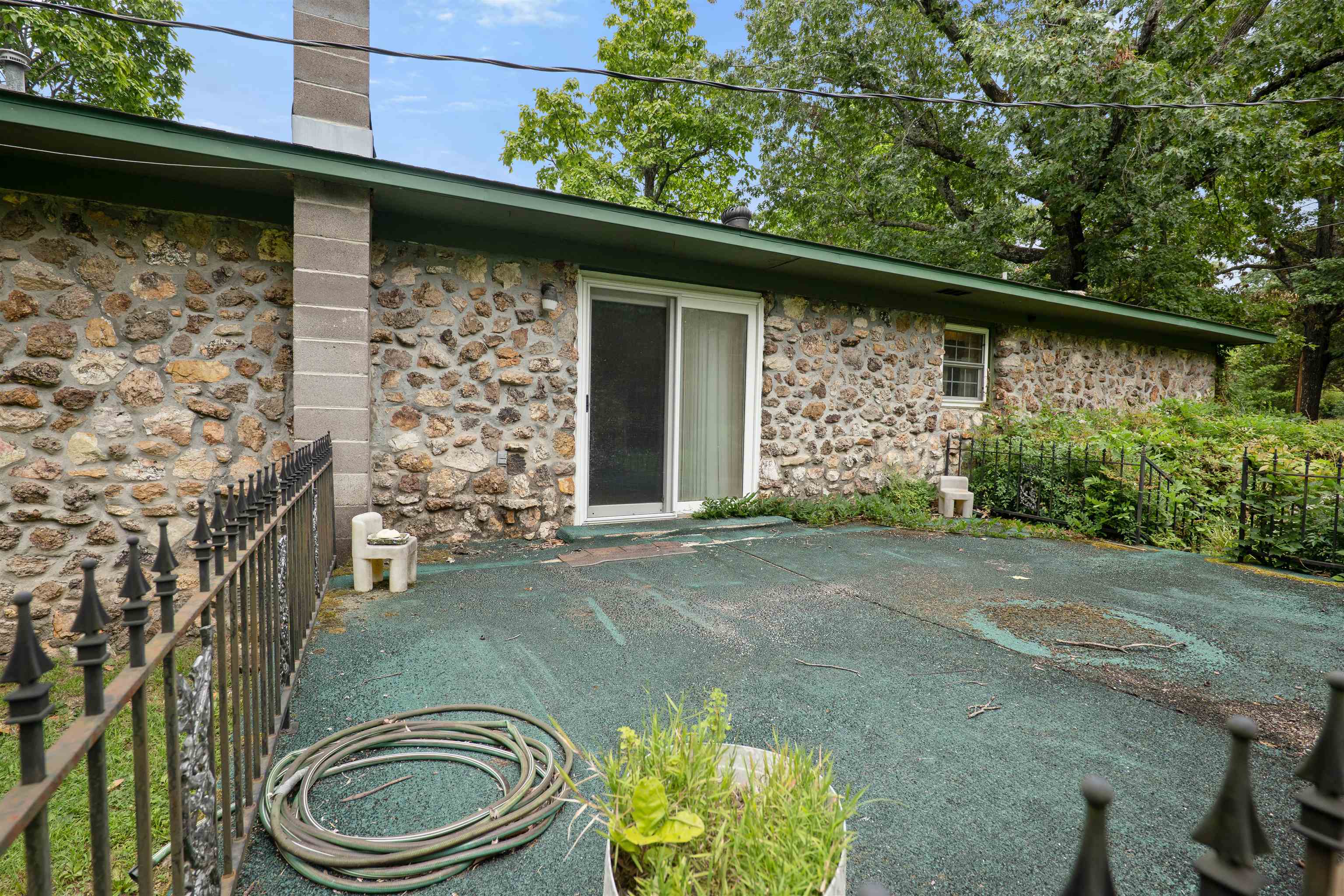 1717 HWY 63  Williford, AR