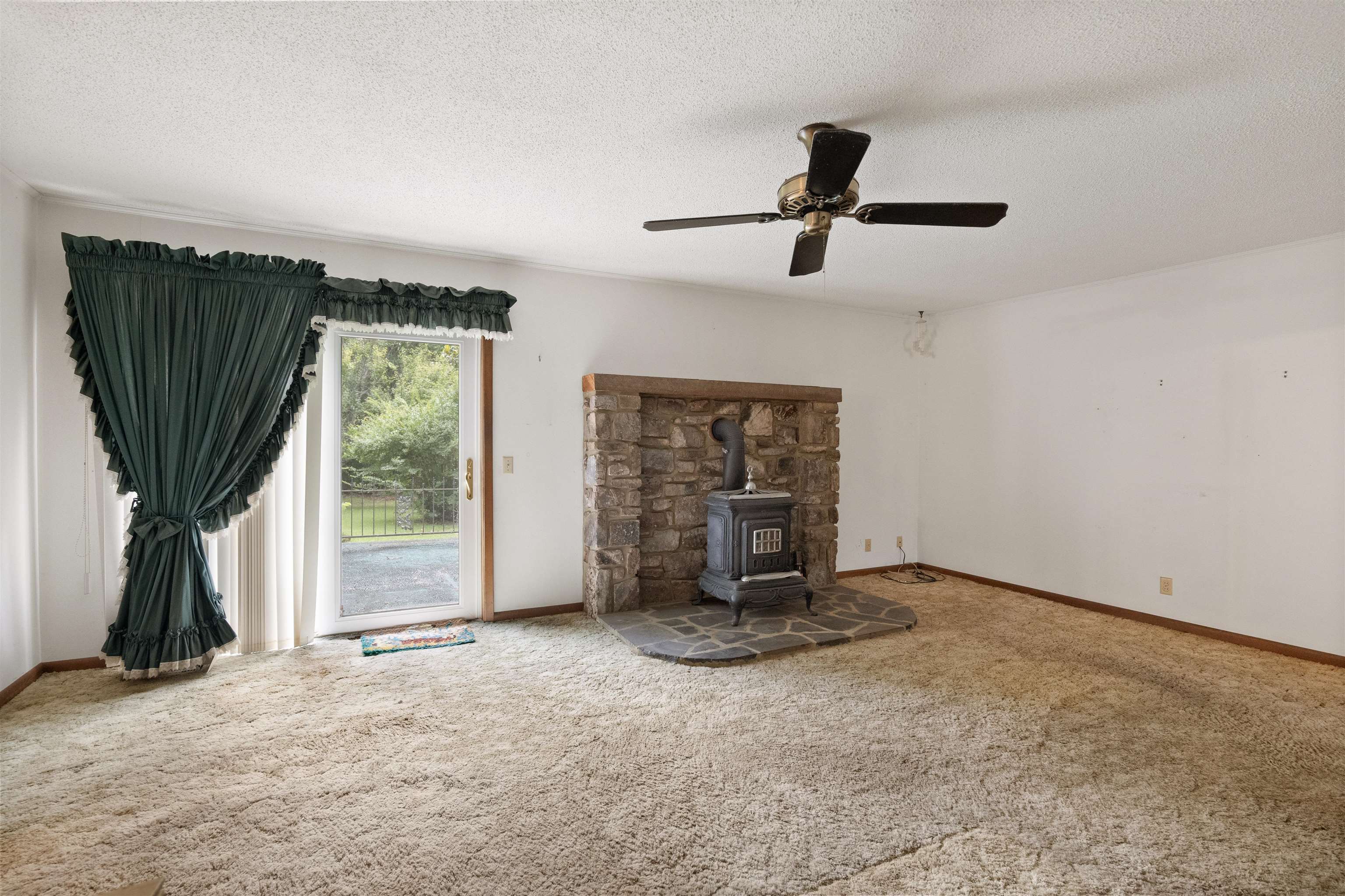 1717 HWY 63  Williford, AR