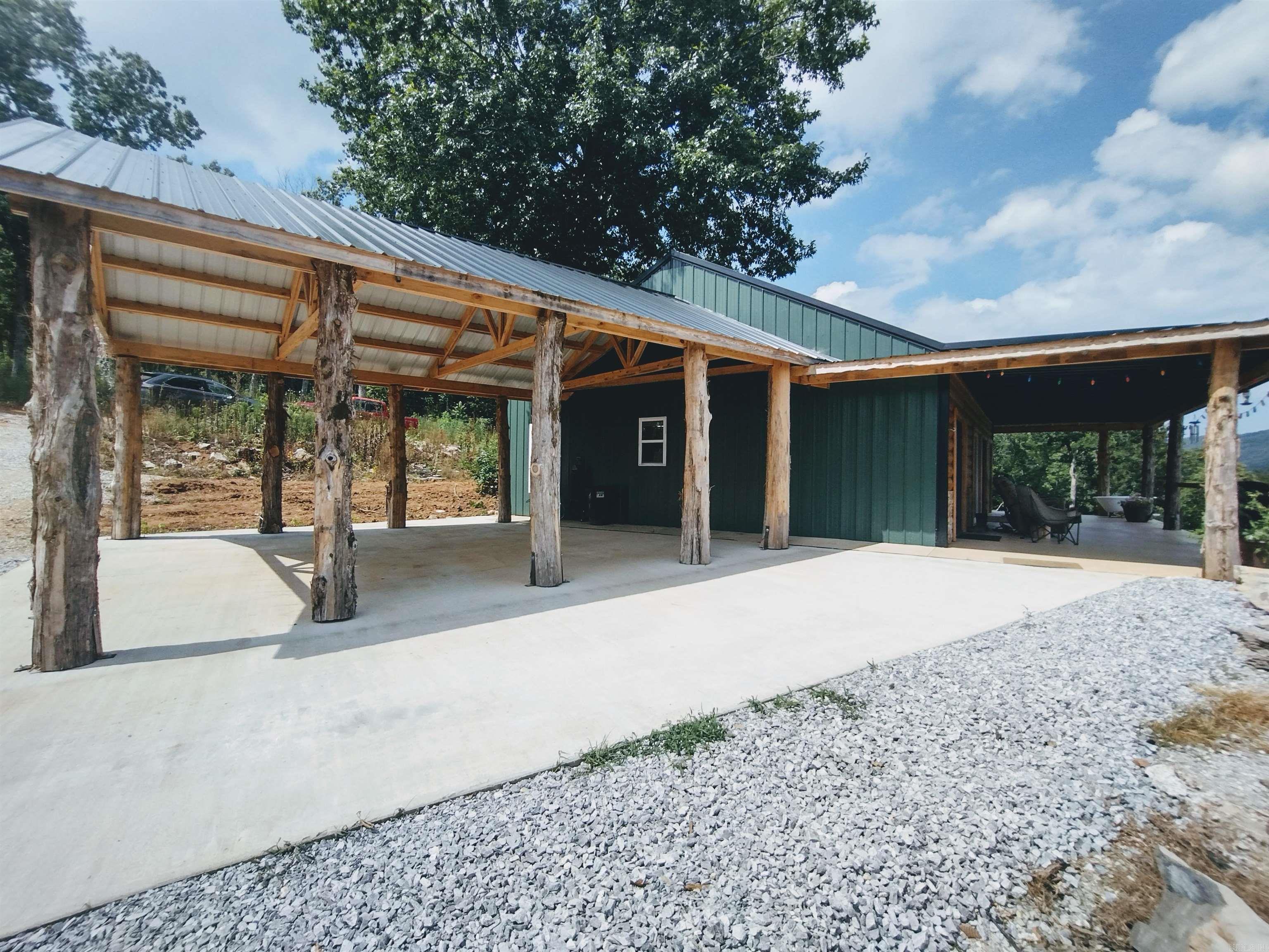 675 Ridge Top Rd  Melbourne, AR