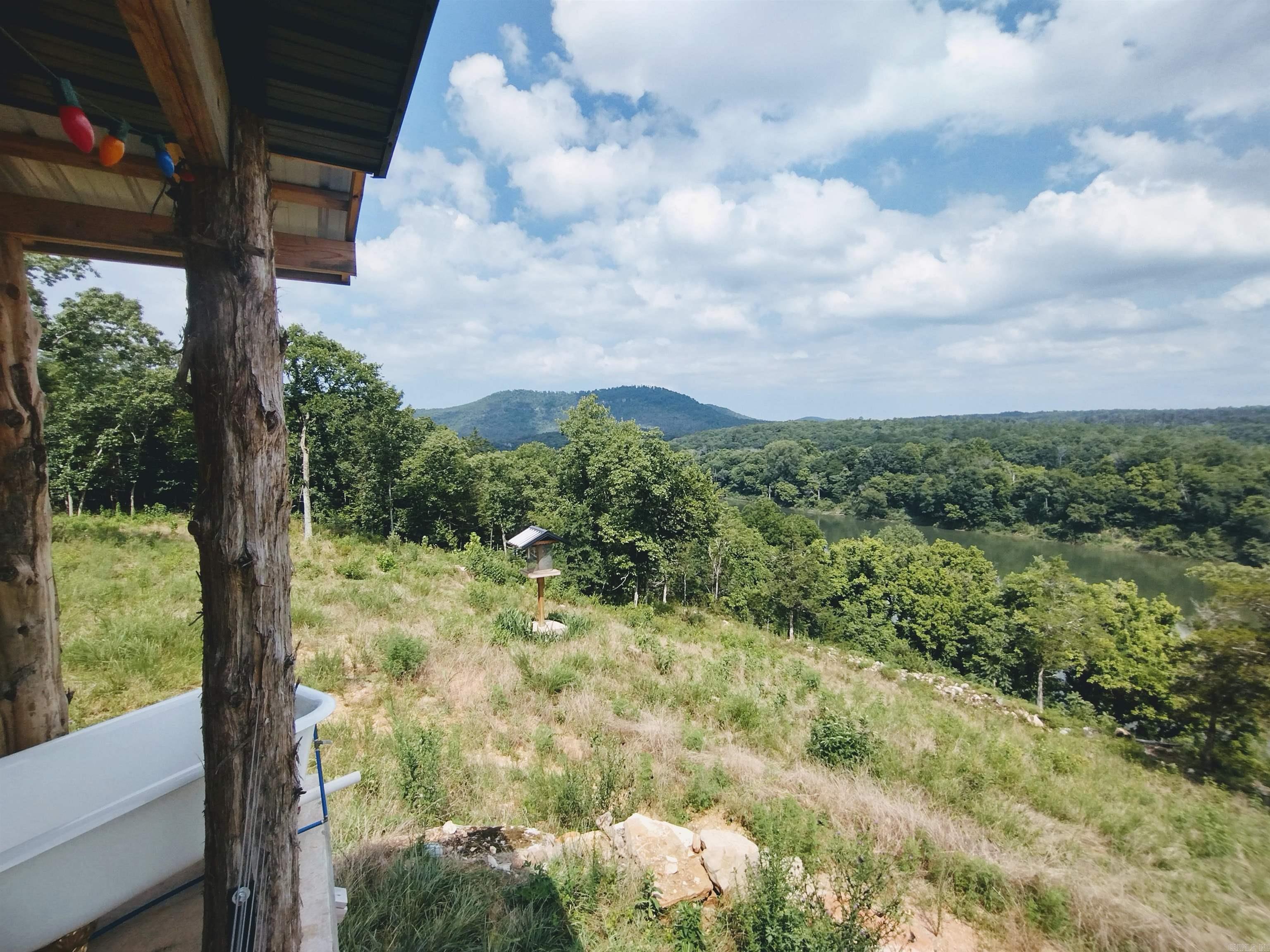 675 Ridge Top Rd  Melbourne, AR
