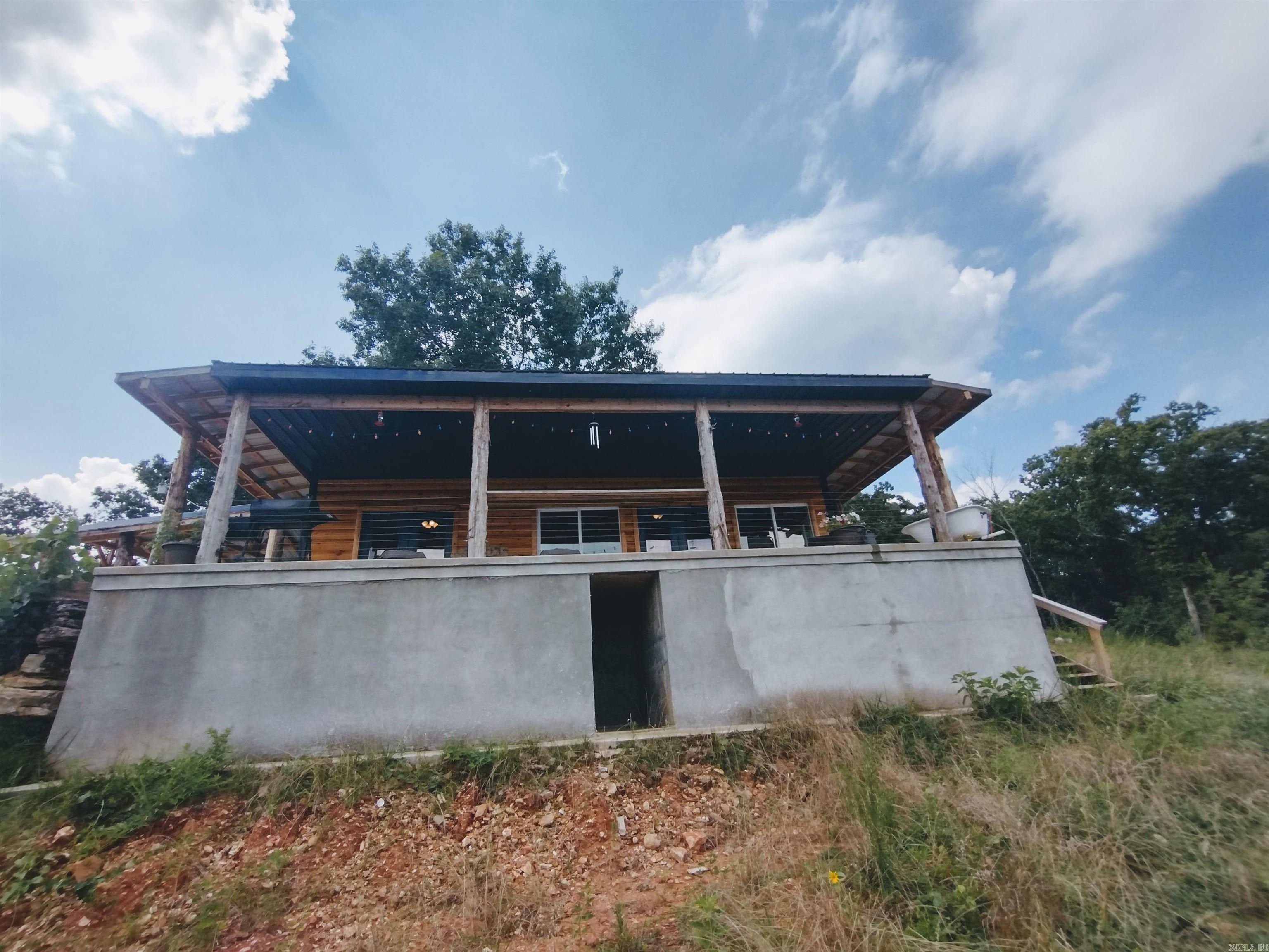 675 Ridge Top Rd  Melbourne, AR