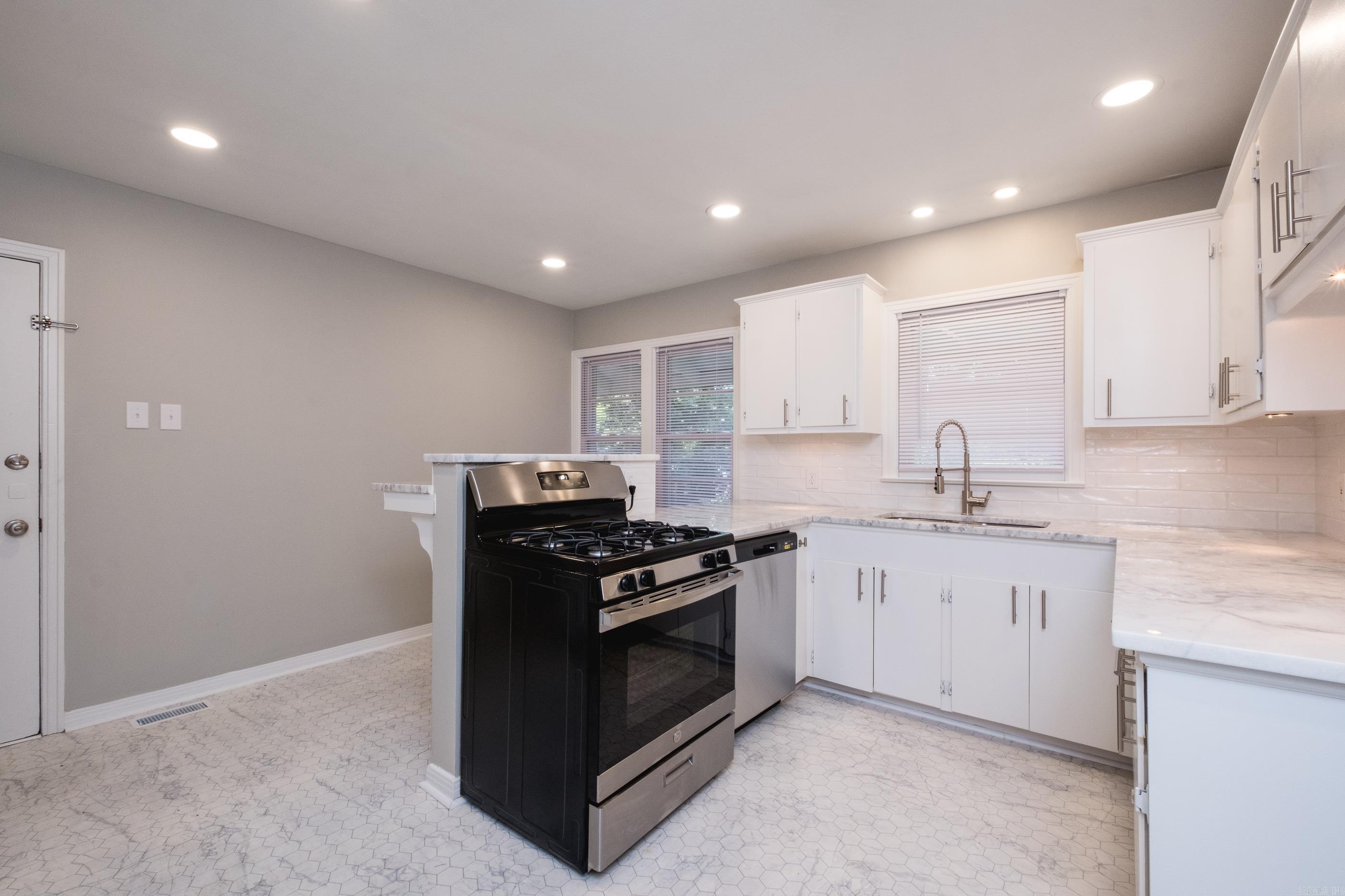 5909 Lee  Little Rock, AR