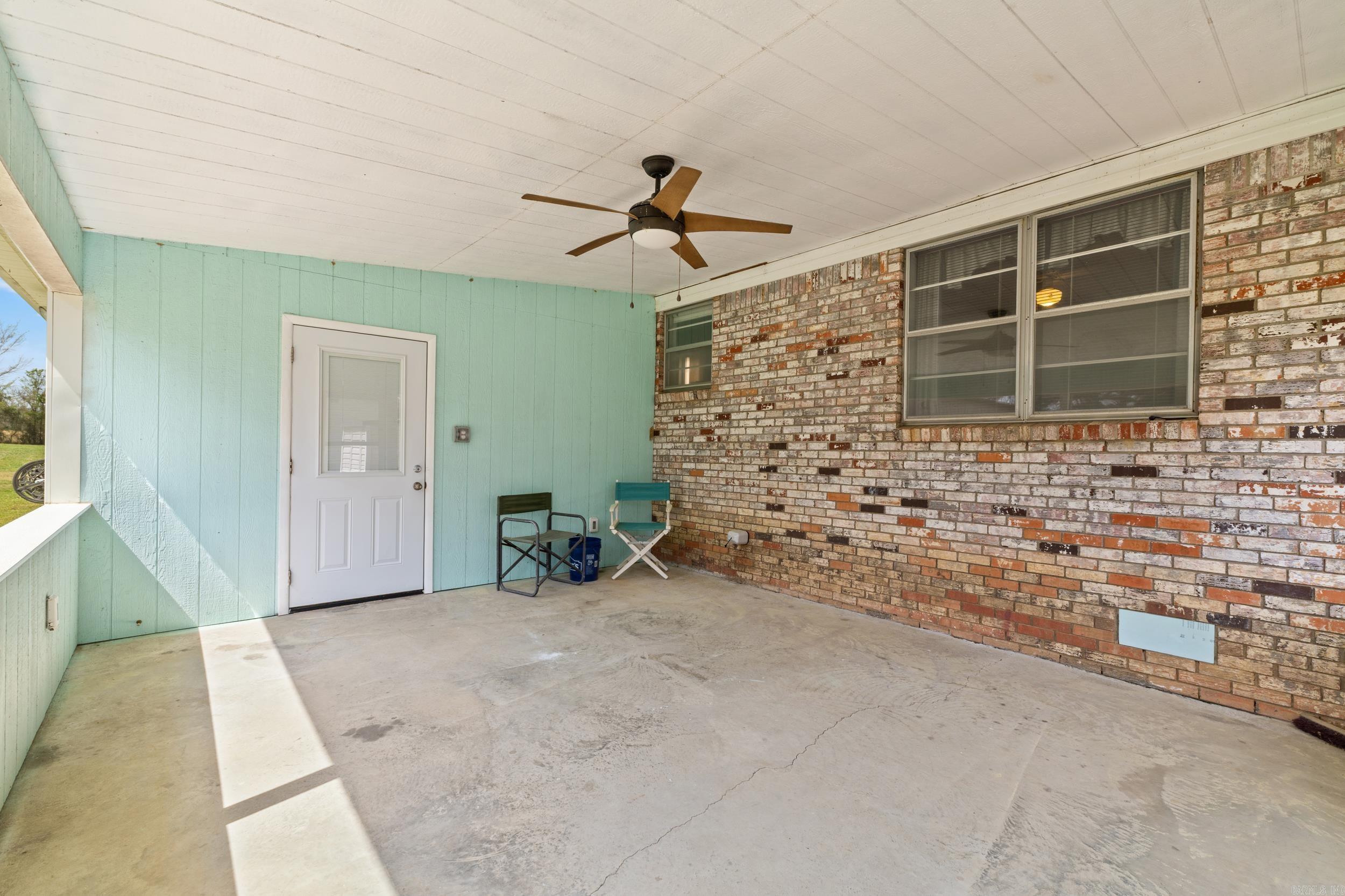 91 E Main Street Greenbrier, AR 72058