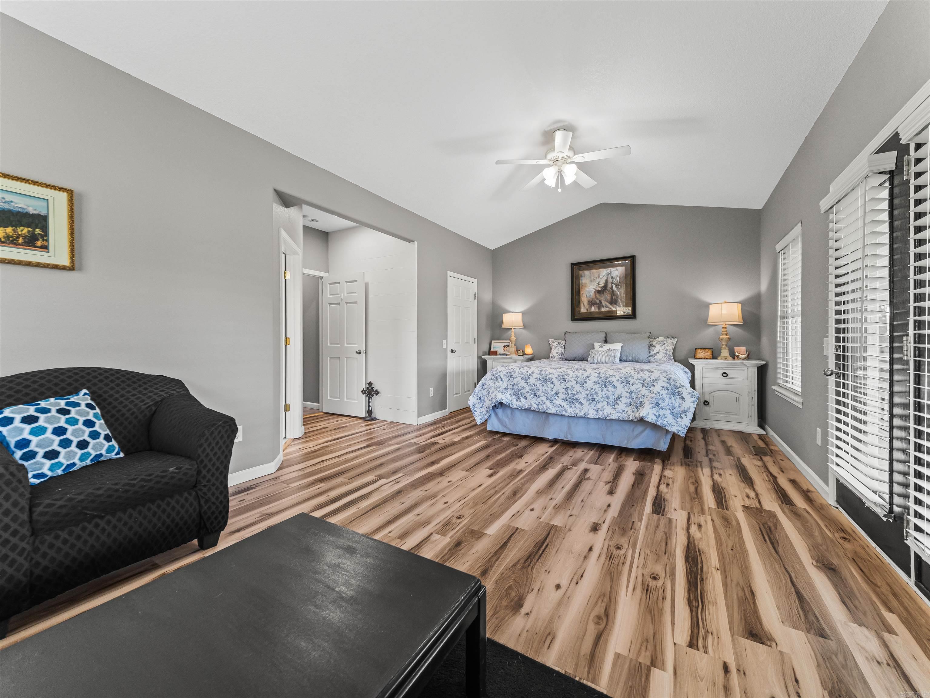 163 Barbie  Mount Ida, AR