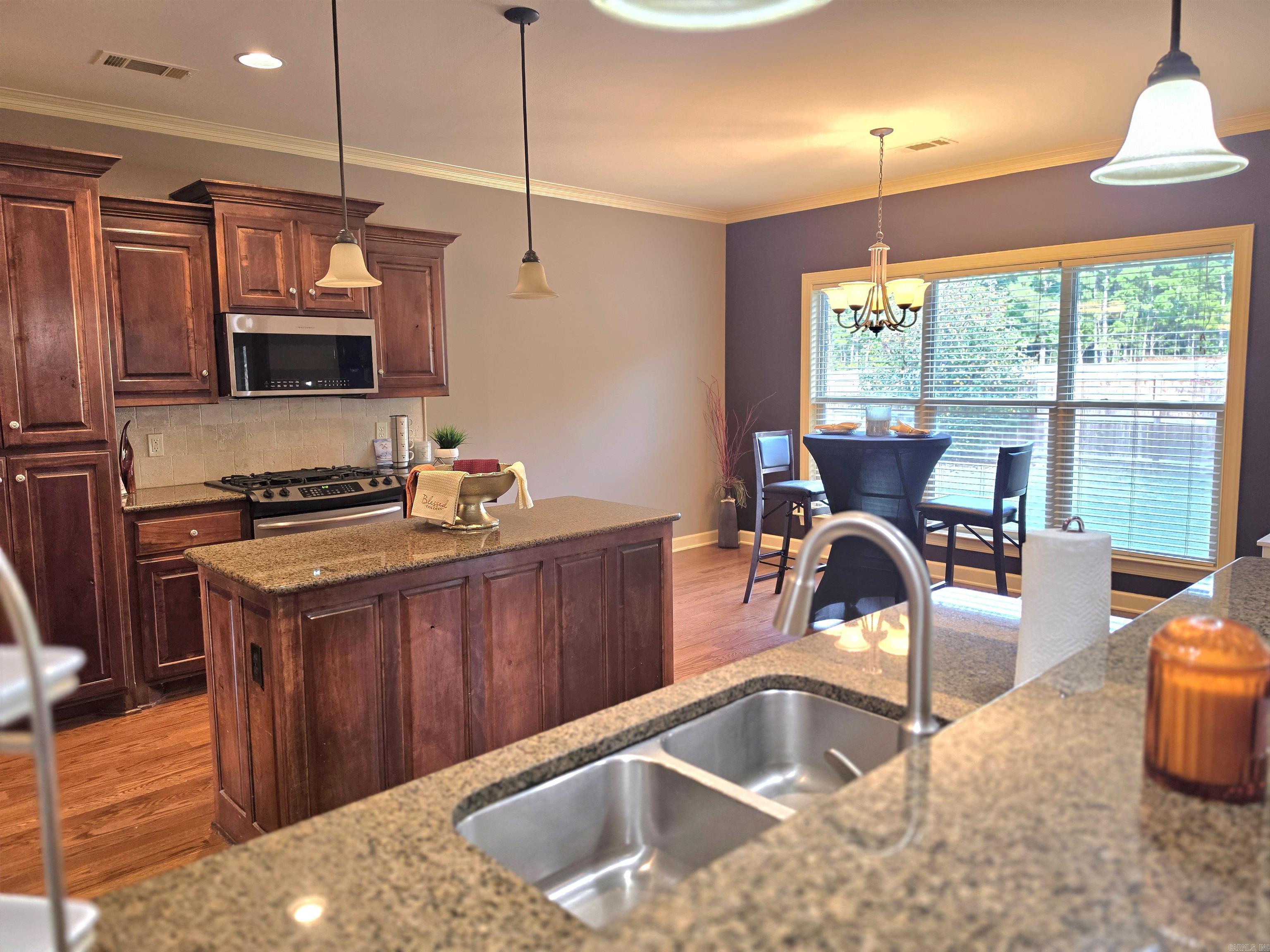 109 Summit  Maumelle, AR