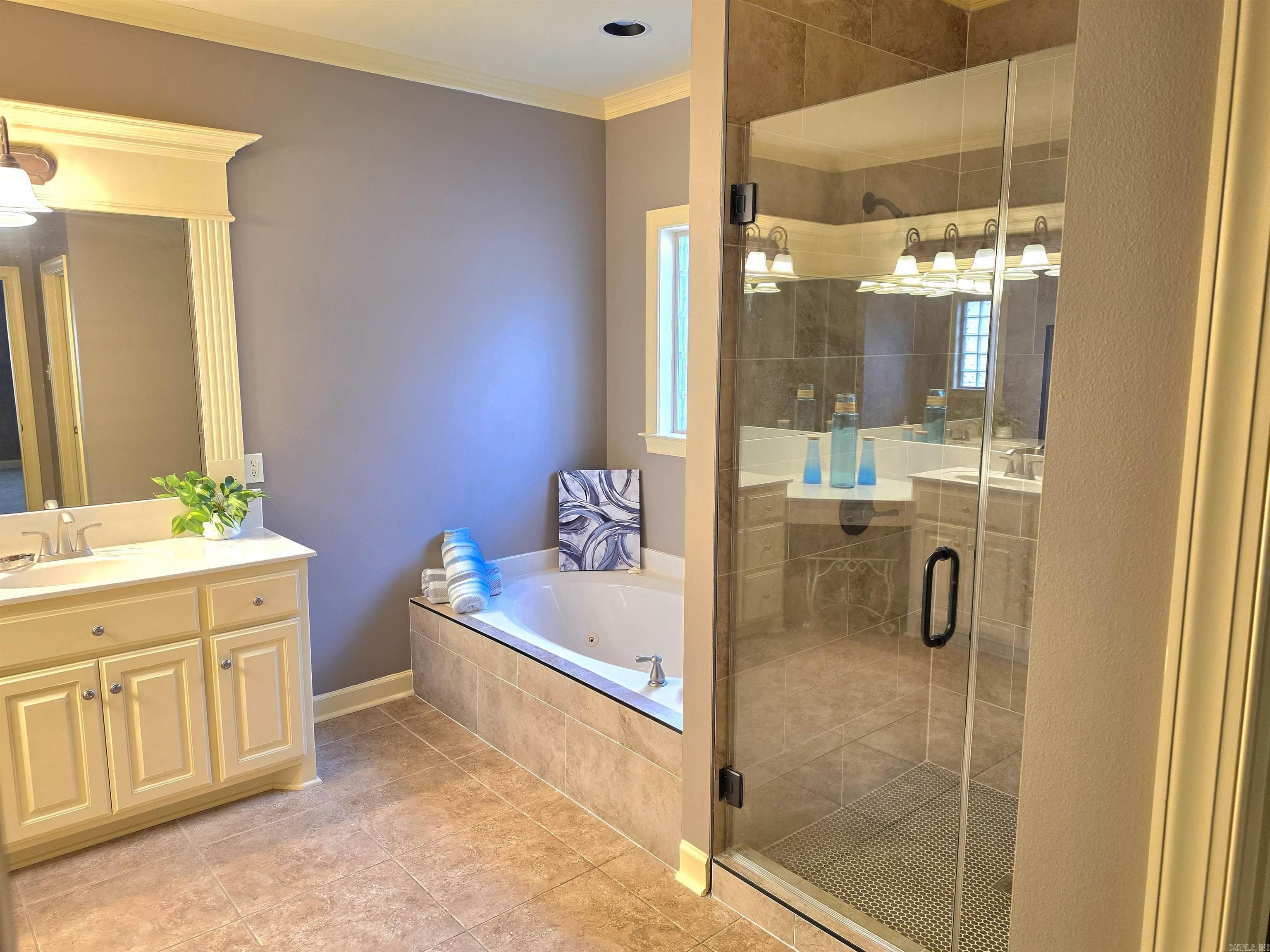 109 Summit  Maumelle, AR